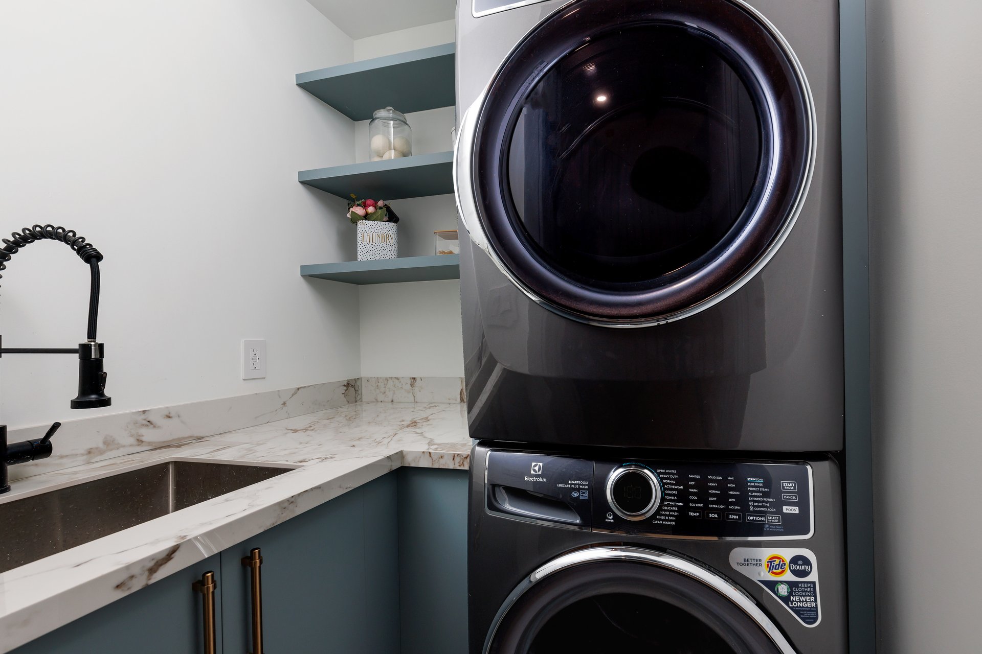 Trinity Bellwoods Luxury