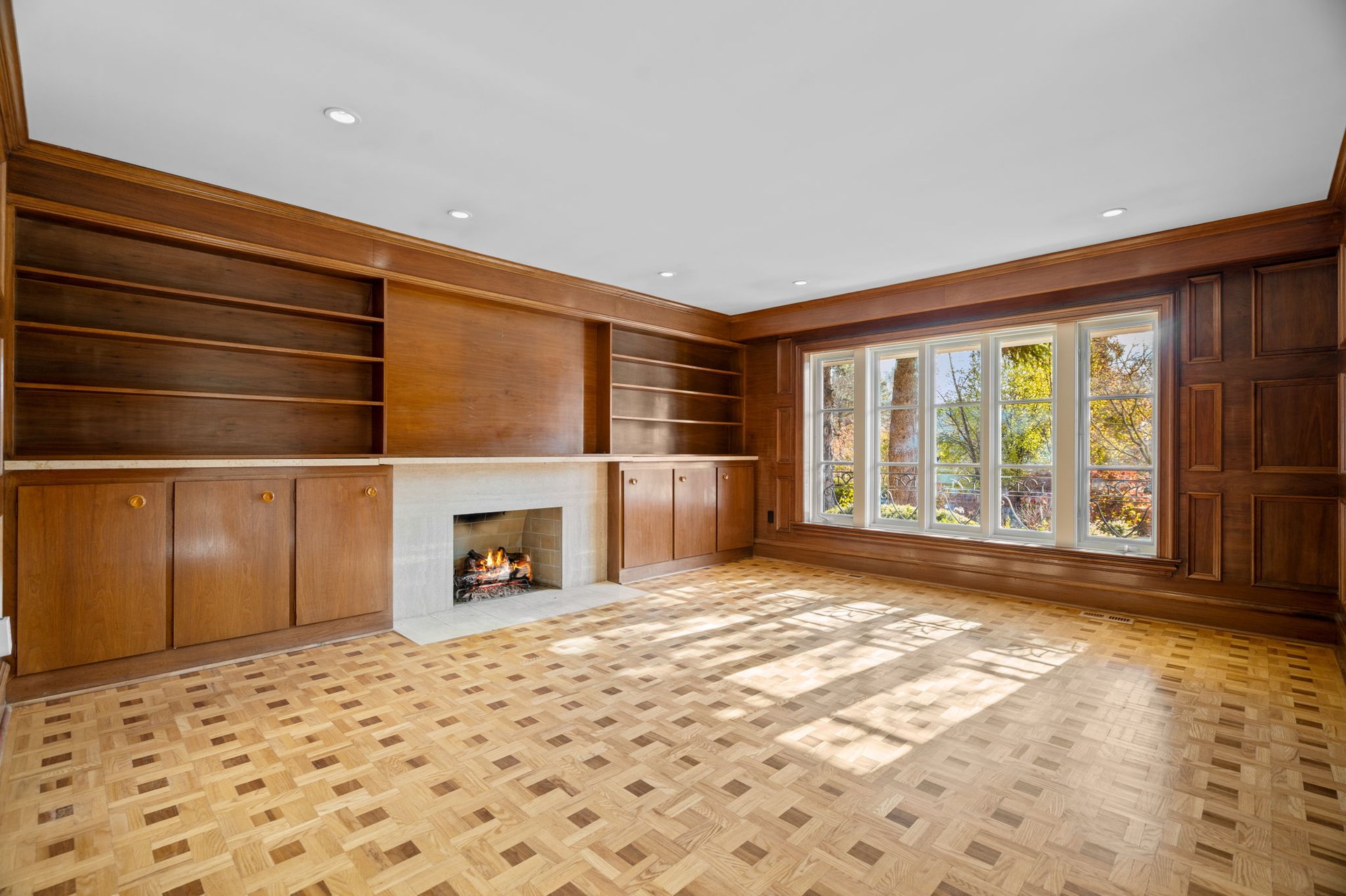 Prestige. Privacy. Possibility.