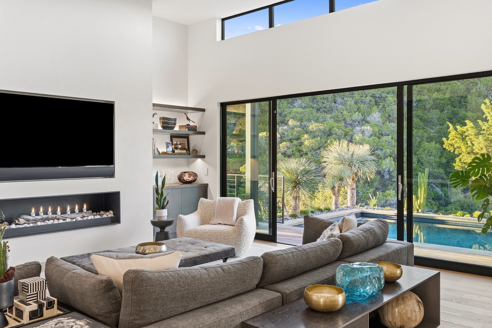 West Lake Hills Modern Sanctuary