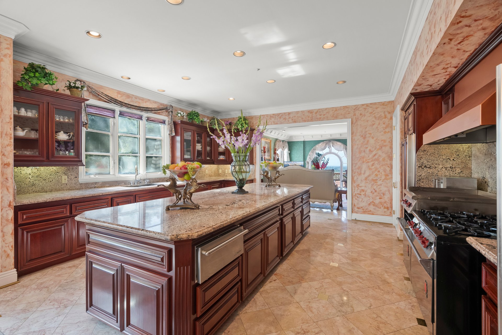 16840 Cypress Way
