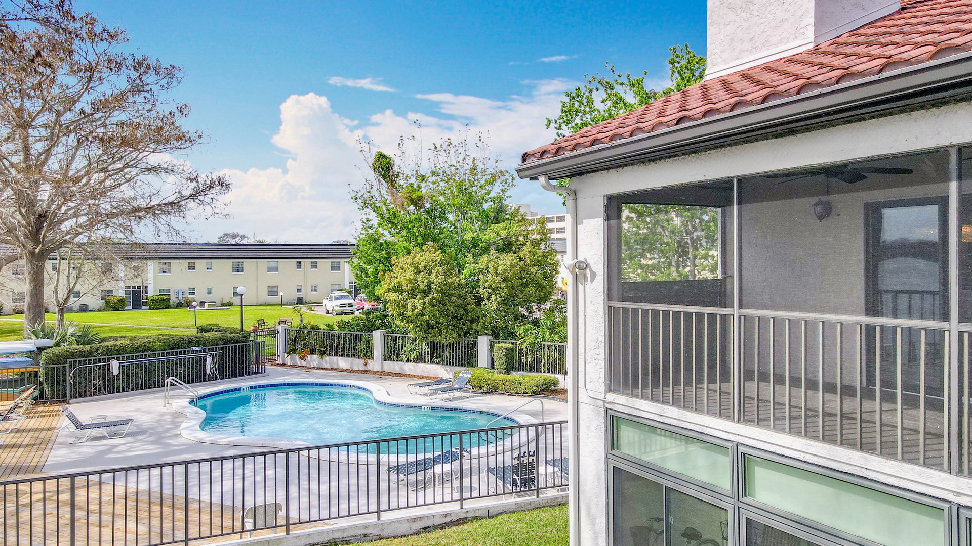Luxury Lakefront Winter Park Condominium for Lease