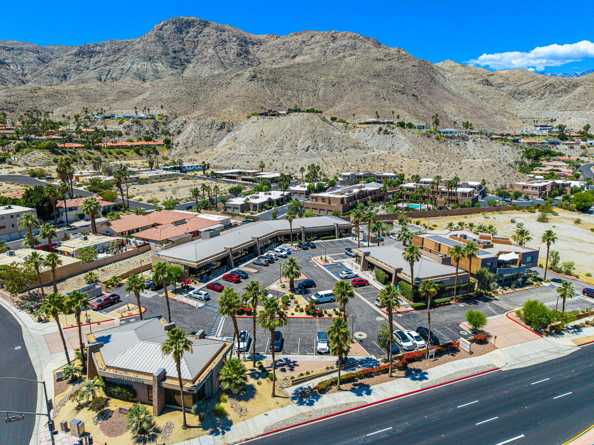 Desert Square - Suite D