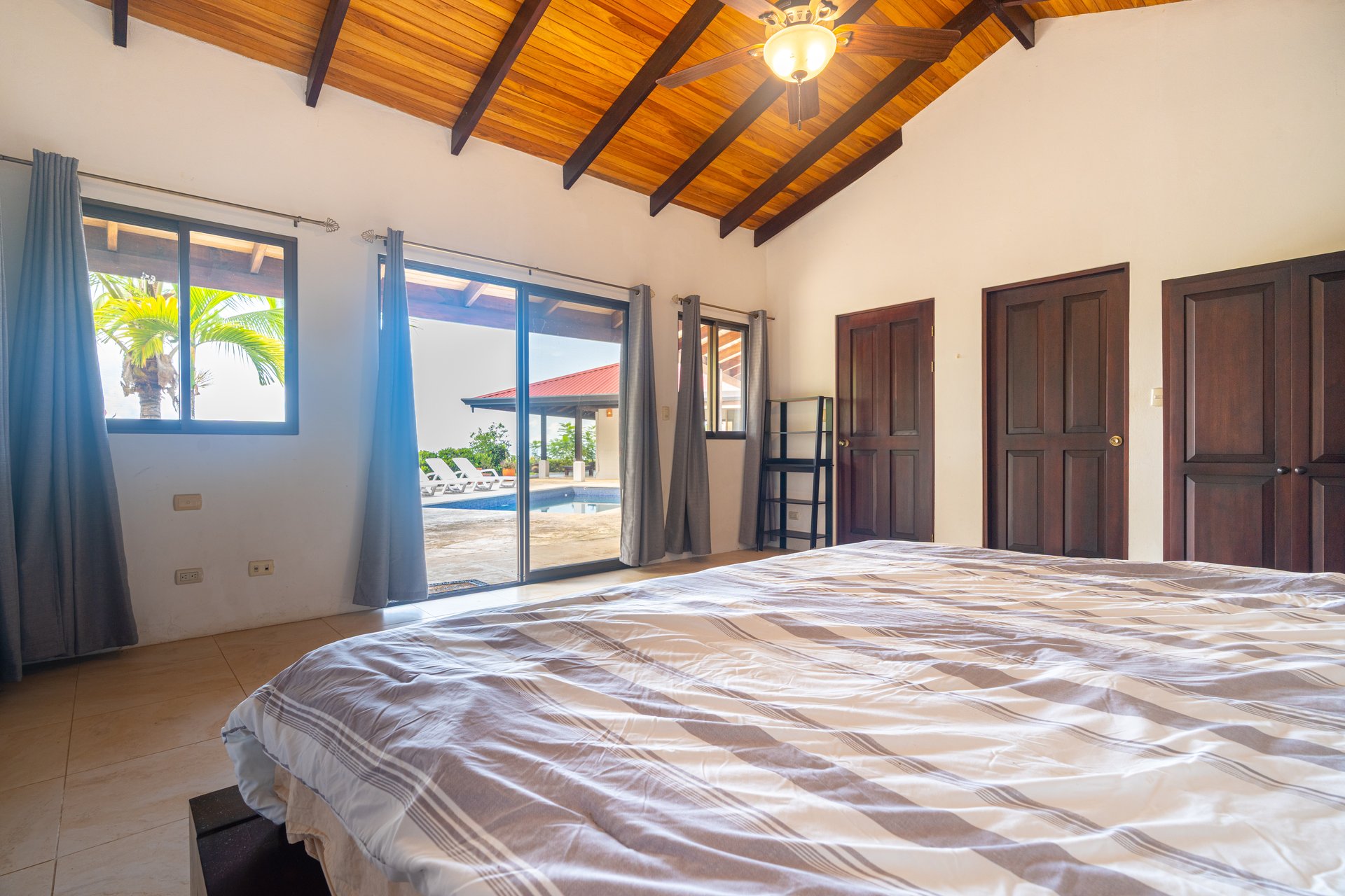 3 Bedroom home in Cinco Ventanas with Incredible Ocean View!