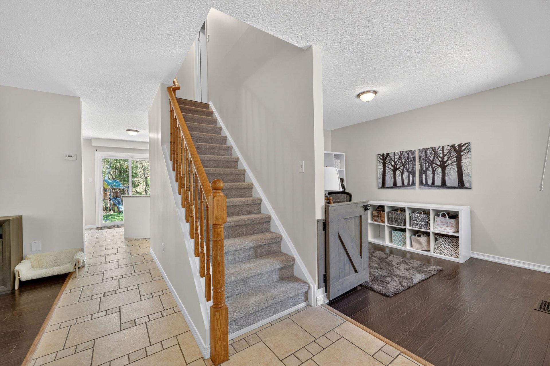 990 Anna Maria Ave