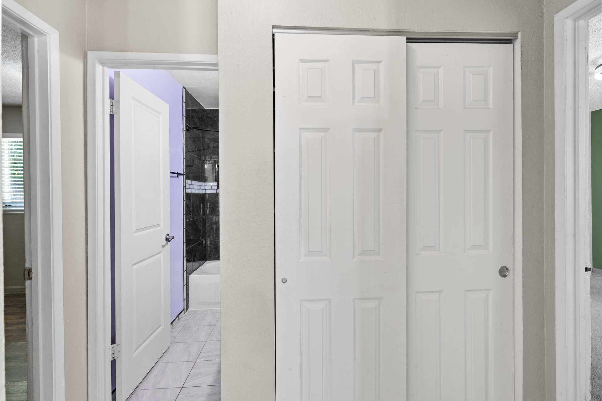 200 Del Luz Ct
