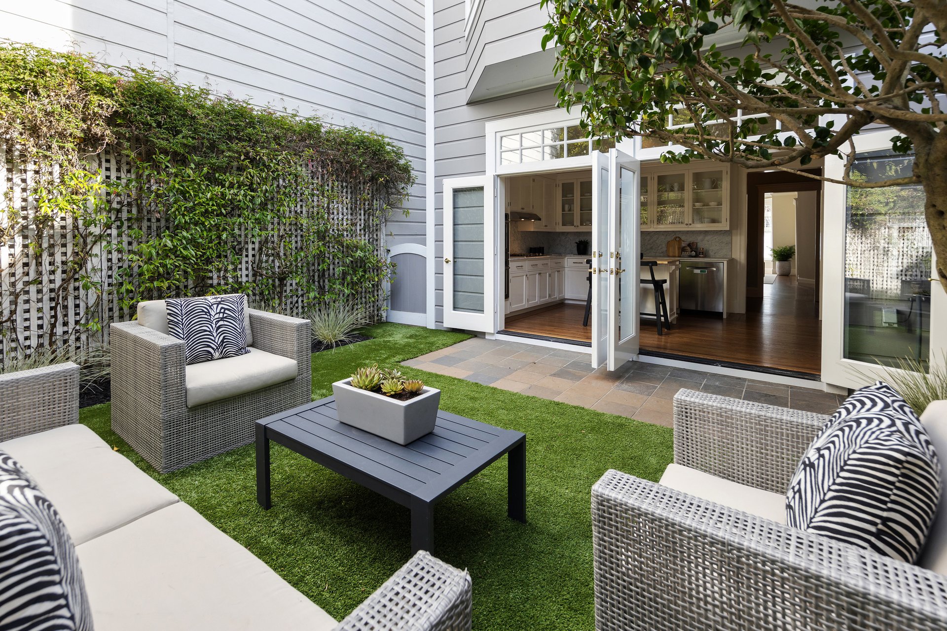 Renovated Victorian Charm in Lower Pacific Heights
