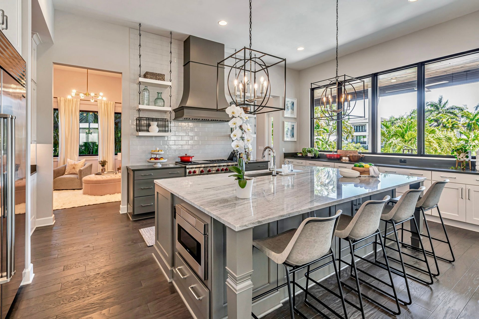 Waterfront Luxury in Beach Park