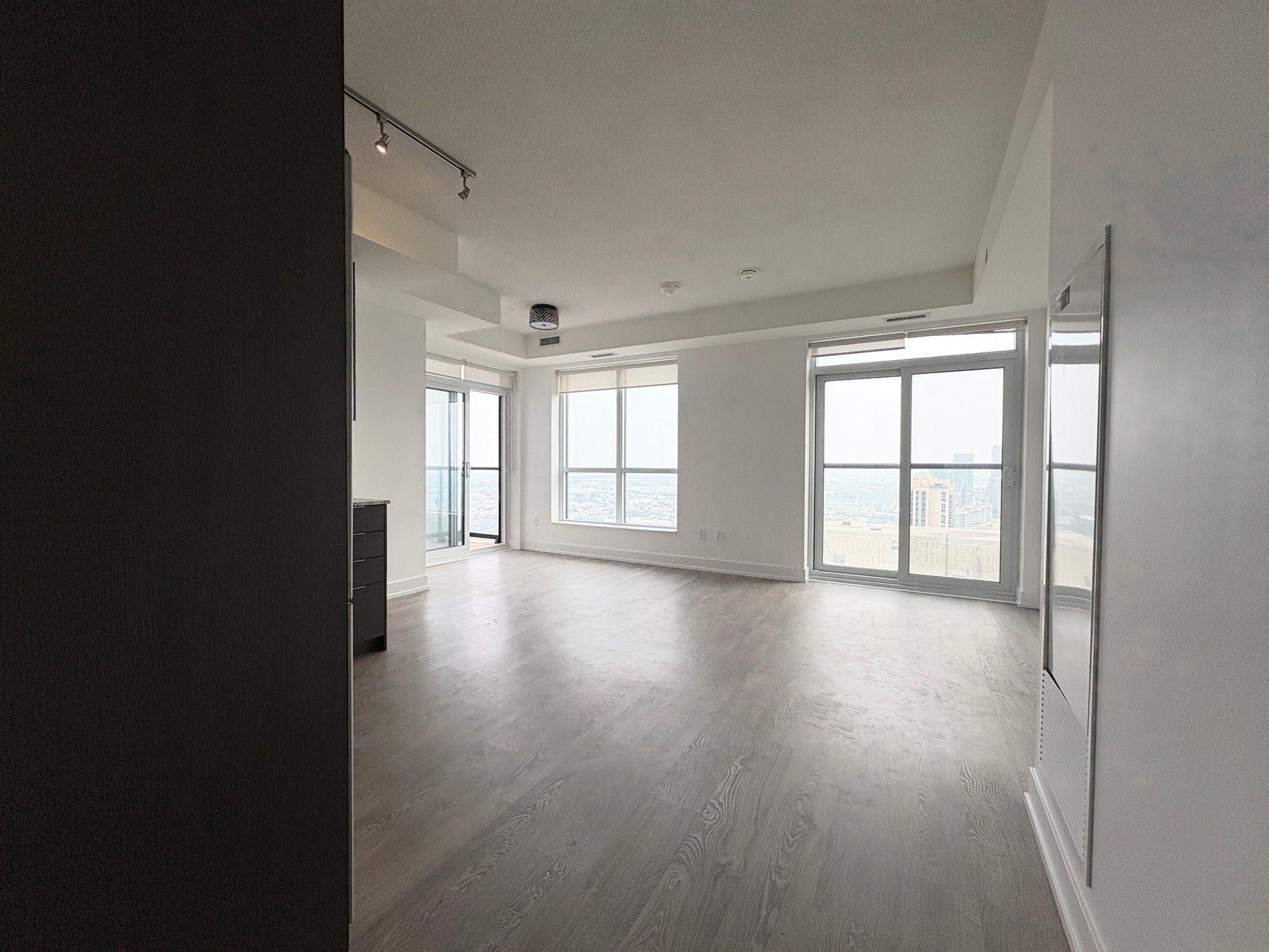 9 Mabelle Avenue, Toronto W08 Unit: 3425