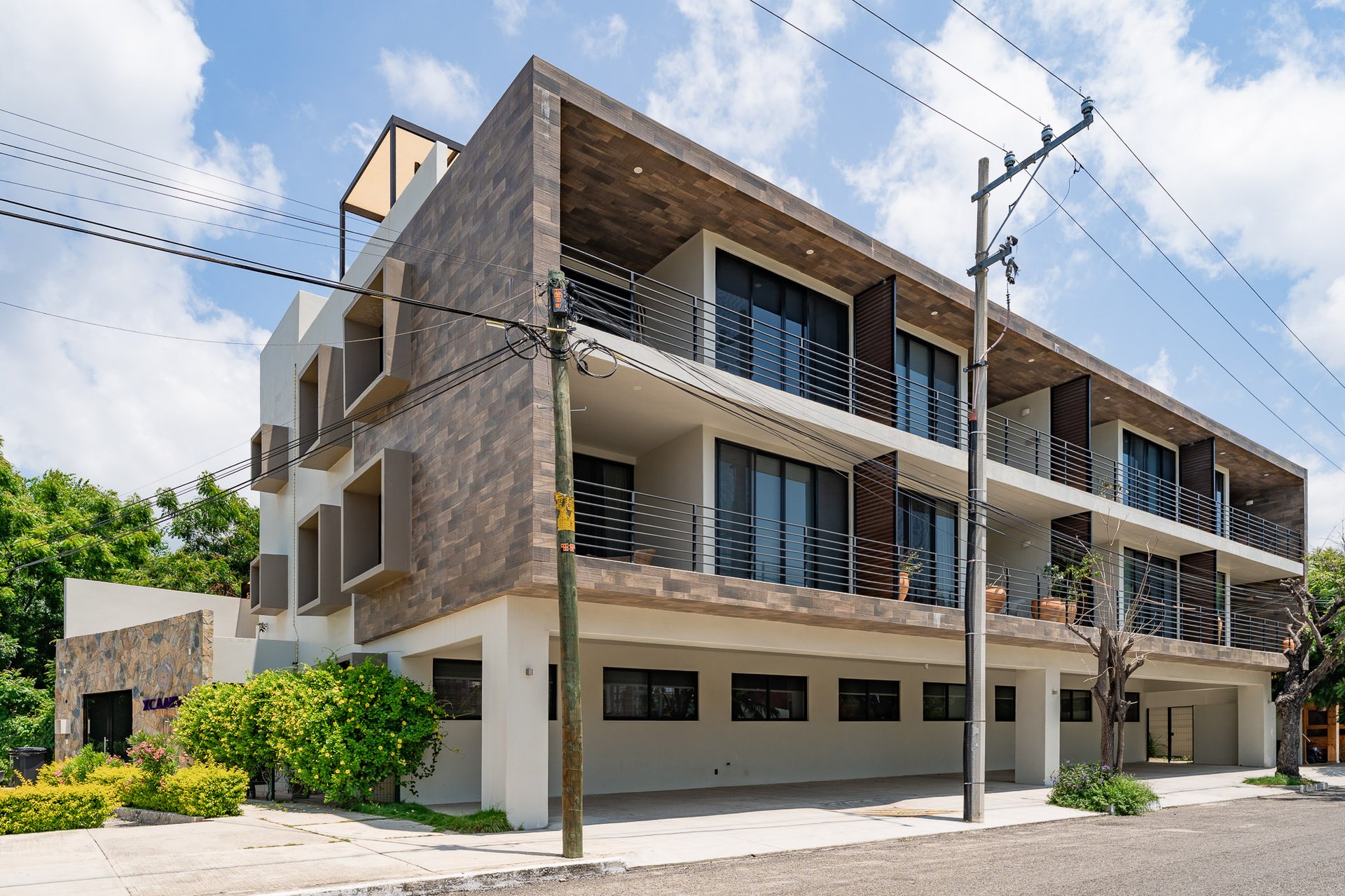 2 Bedroom, Condo, XCAANDA