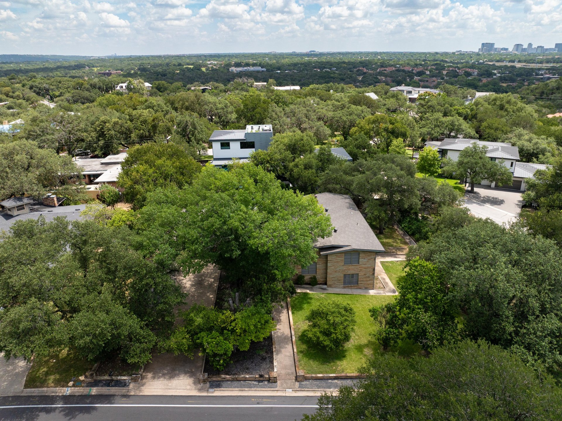 2805 Hatley DR