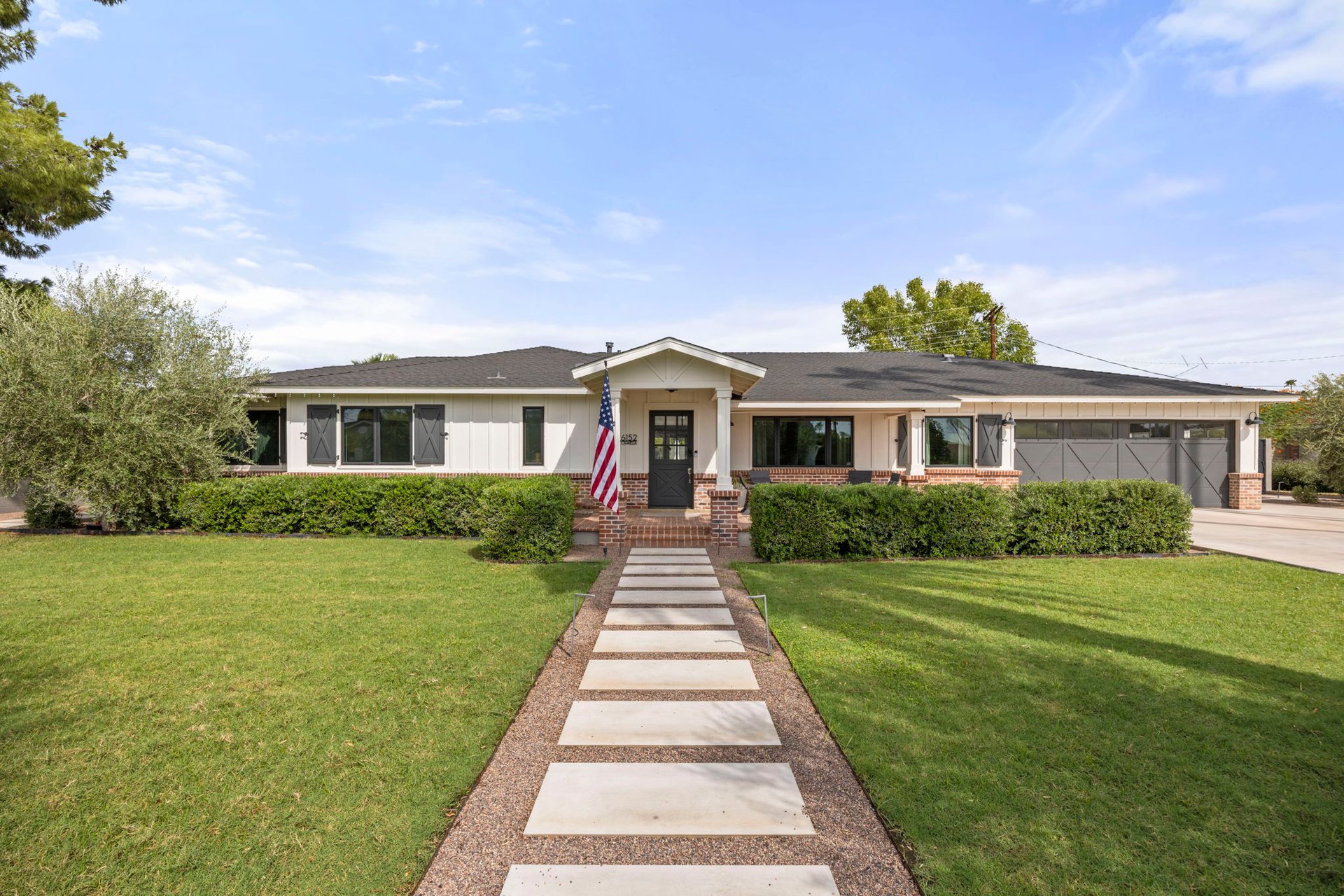 6152 E CALLE CAMELIA