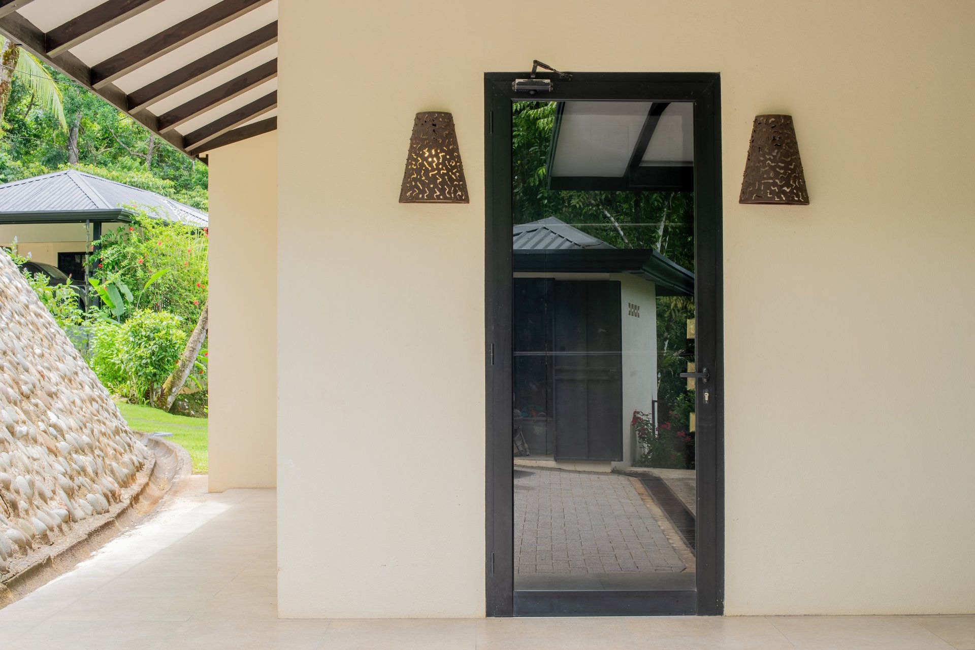 6.45 ACRES – 3 Bedroom Luxury Ocean View Home Surrounded By Vibrant Rainforest And Wildlife!!!