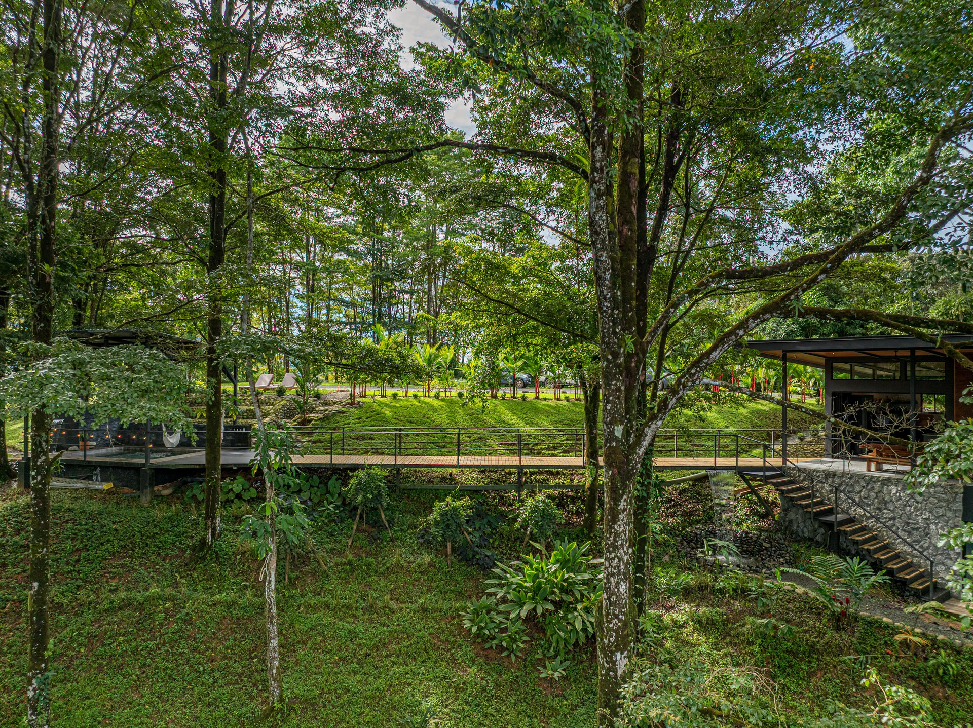 La Sombra Villas, Where Nature Meets Comfort in Tinamates!