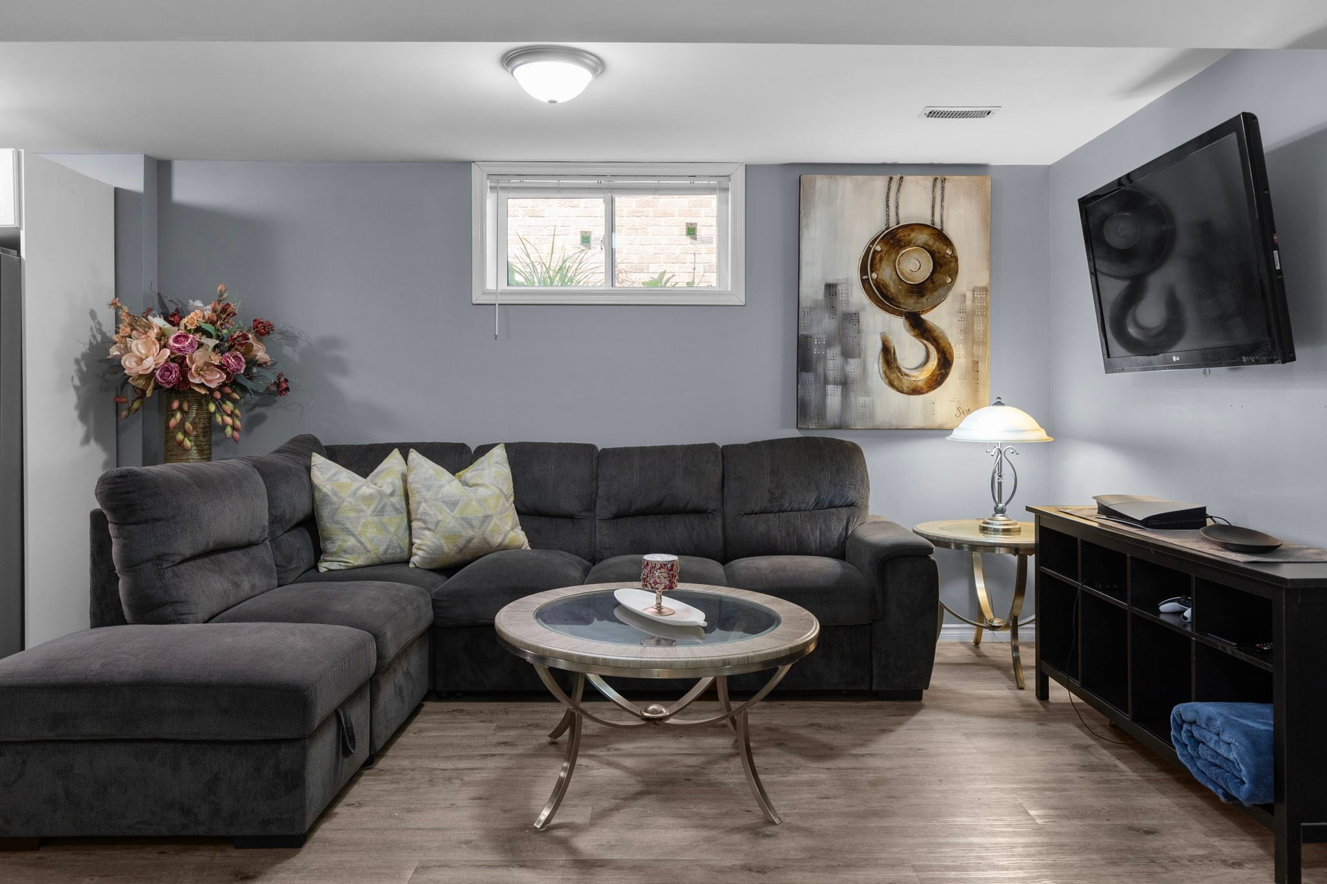 90 Bishop Drive, Barrie