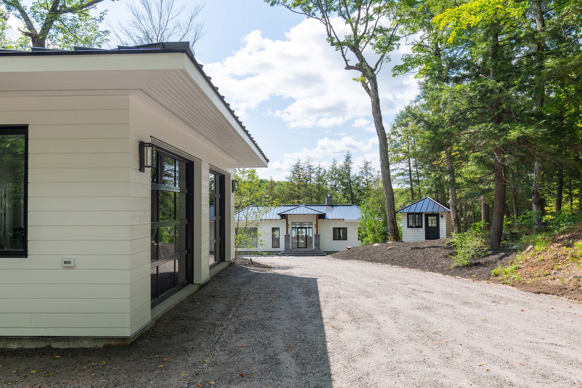 KINGSETT ROAD, Lake Rosseau