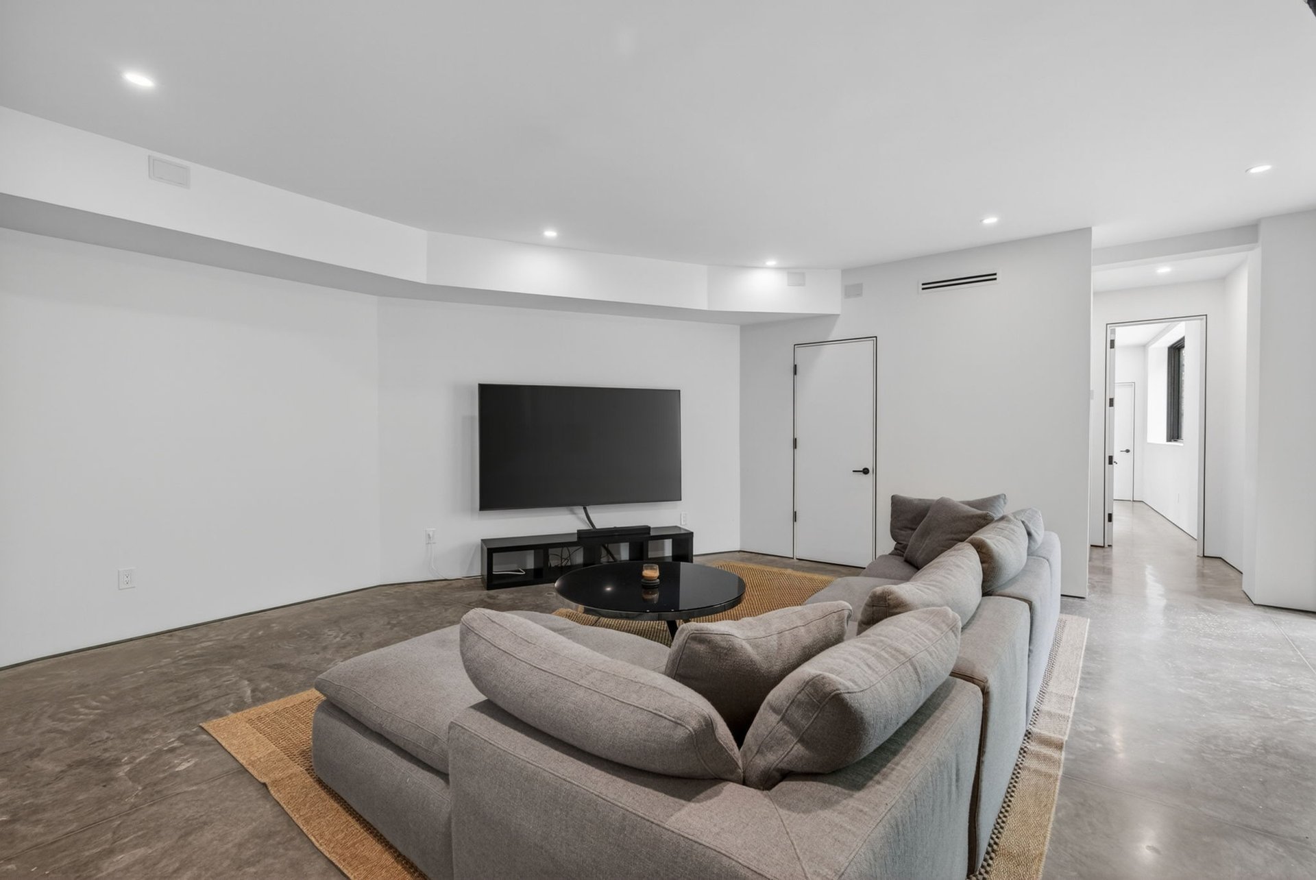 400 N Elting Corners Road
