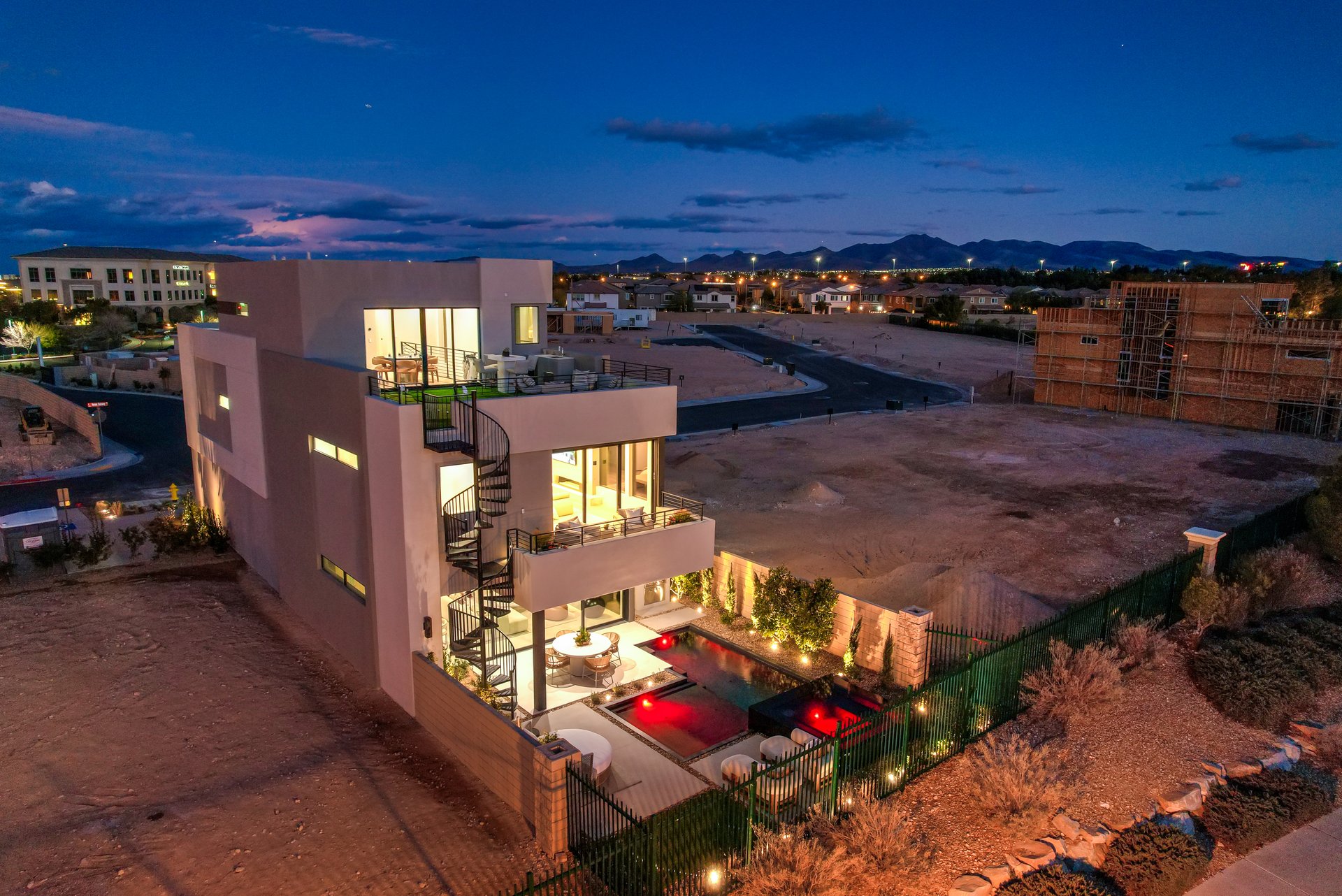 4077 Heron Fairway Dr