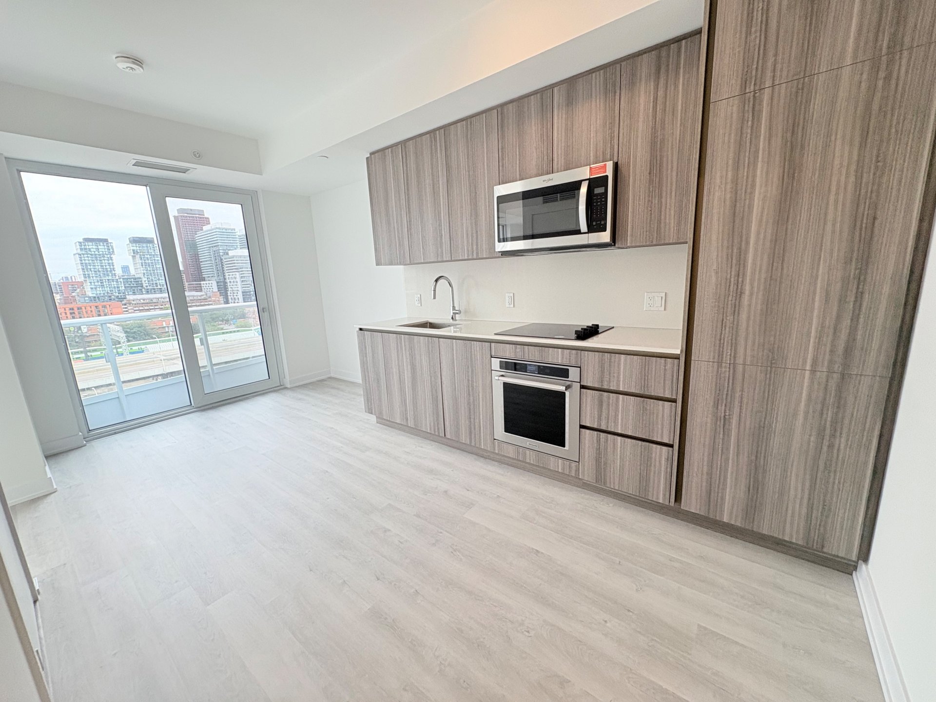 15 Richardson Street 1002