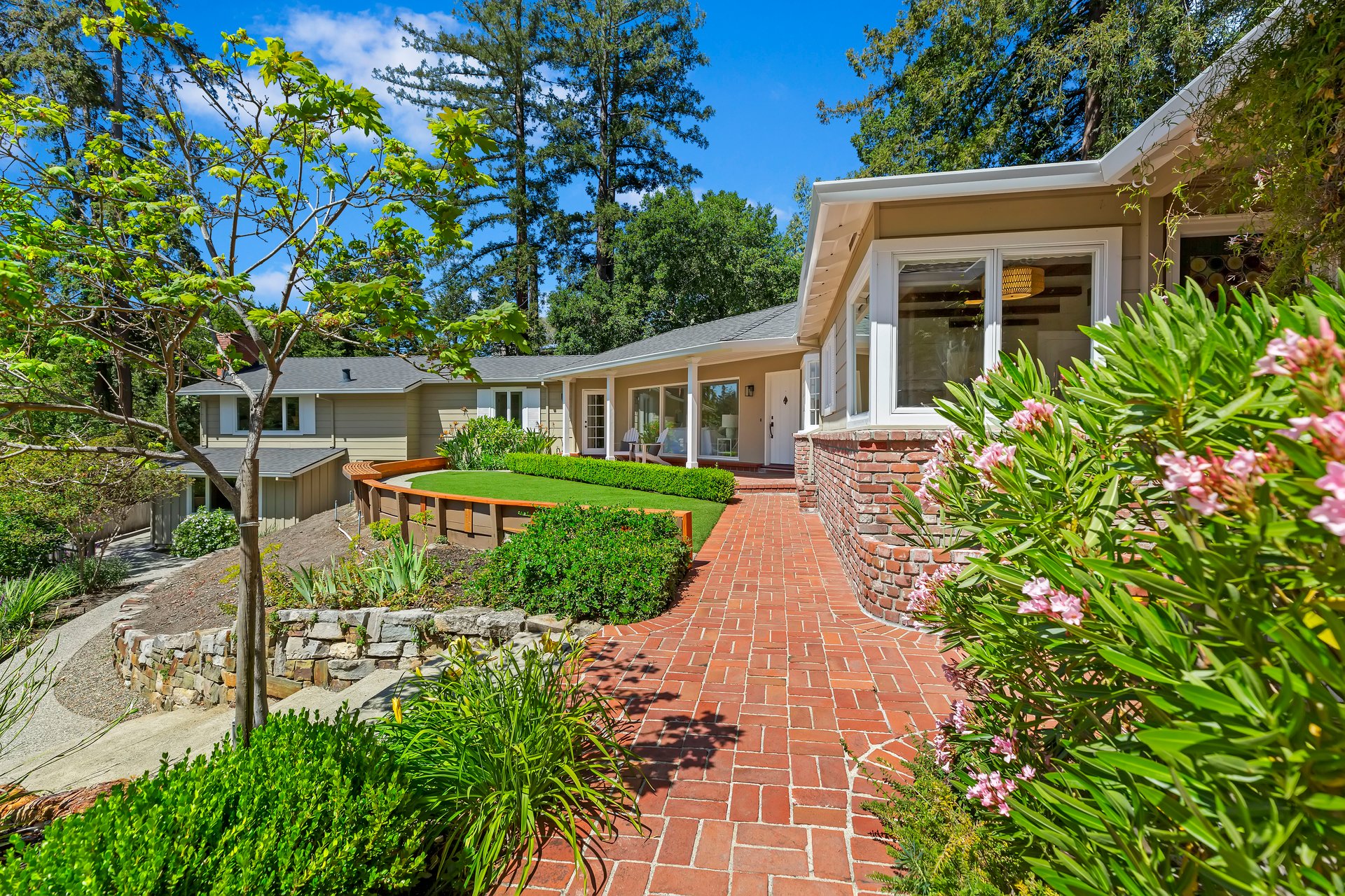 1087 Rahara Drive