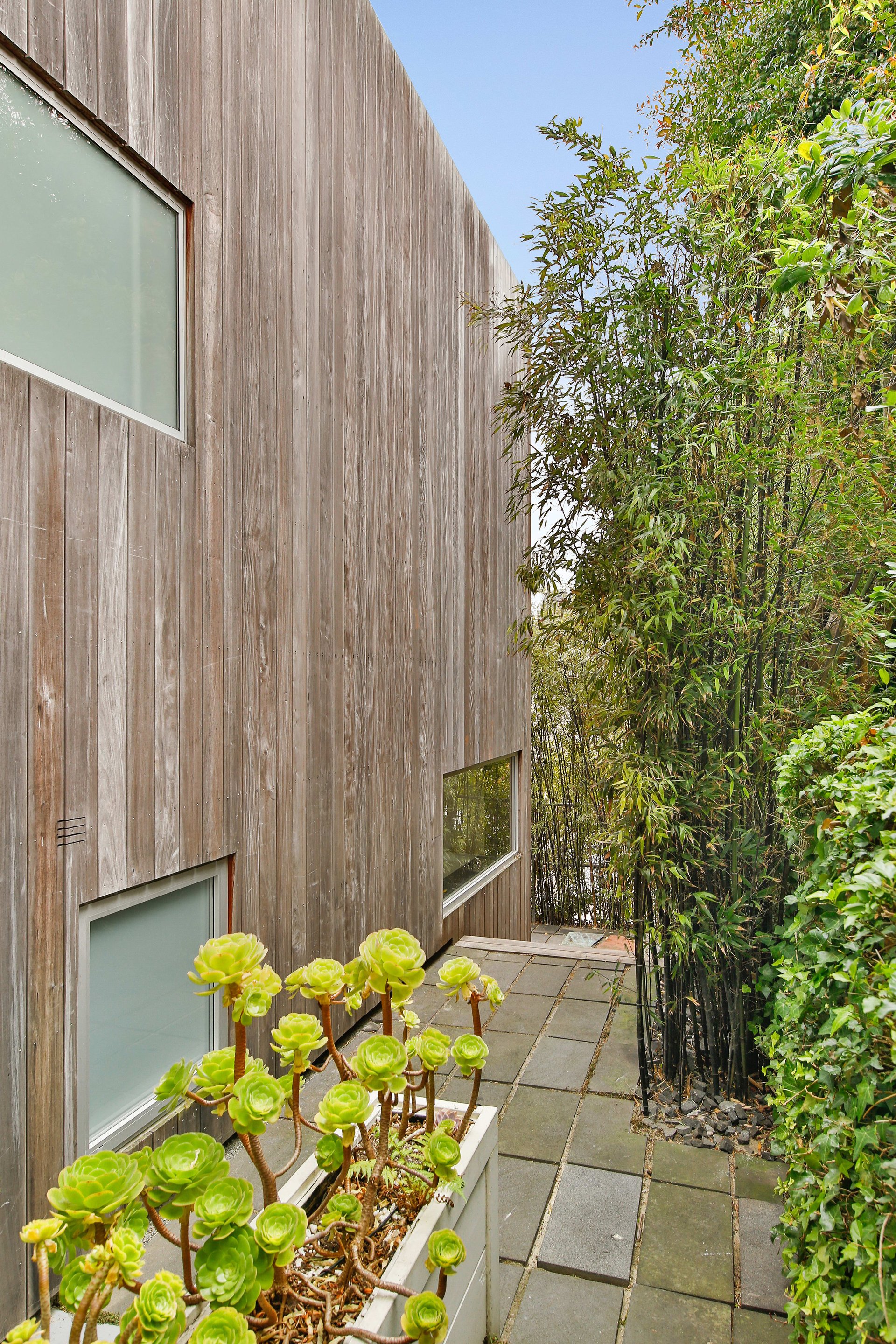 Pacific Heights House-Like Two-Level Condo