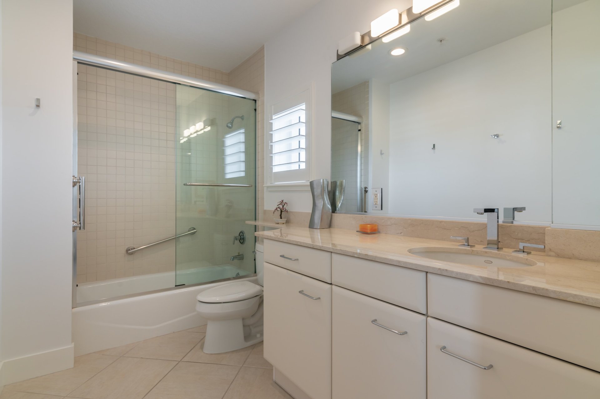 Marina Towers Unit 1004