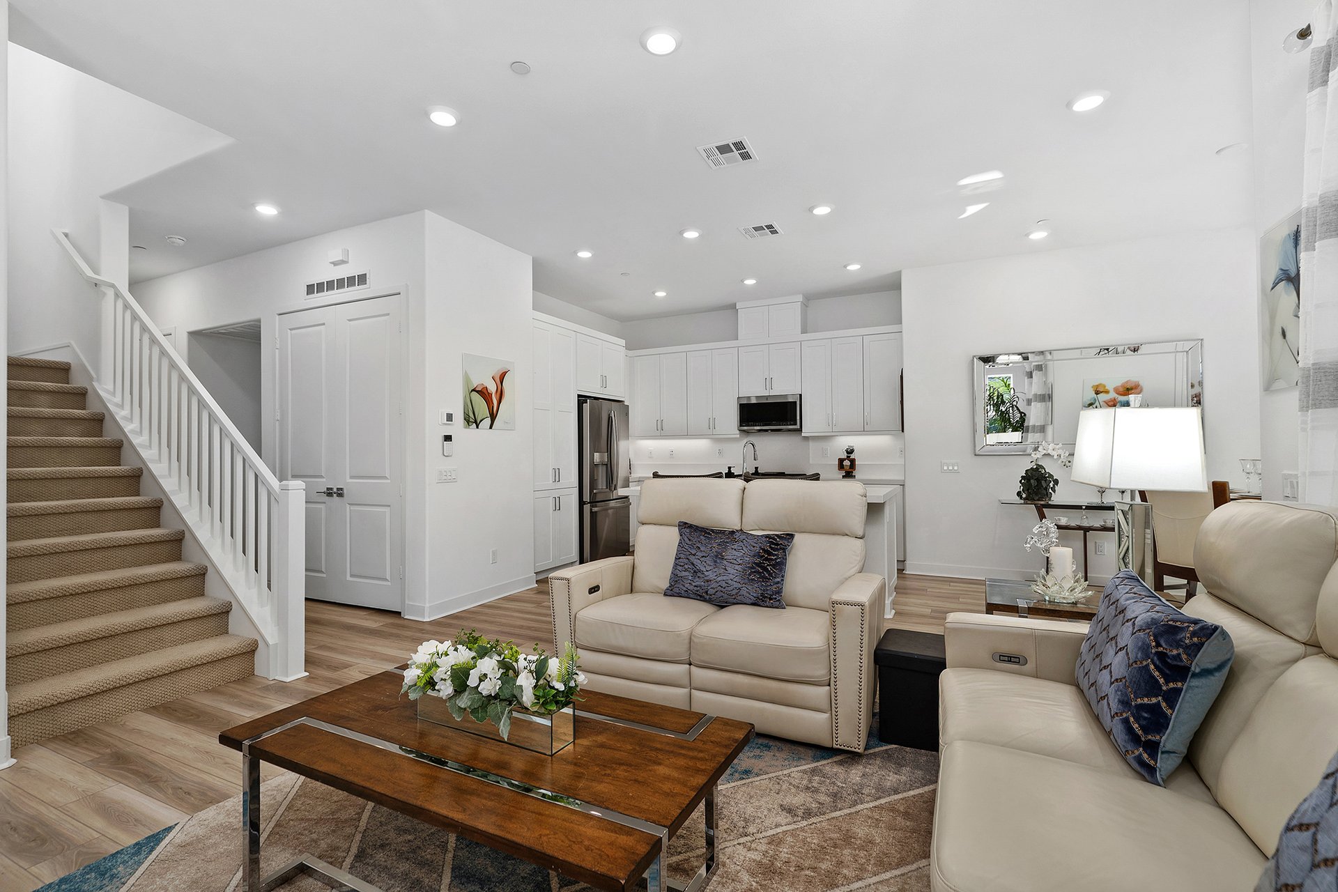 888 Sunrise Road