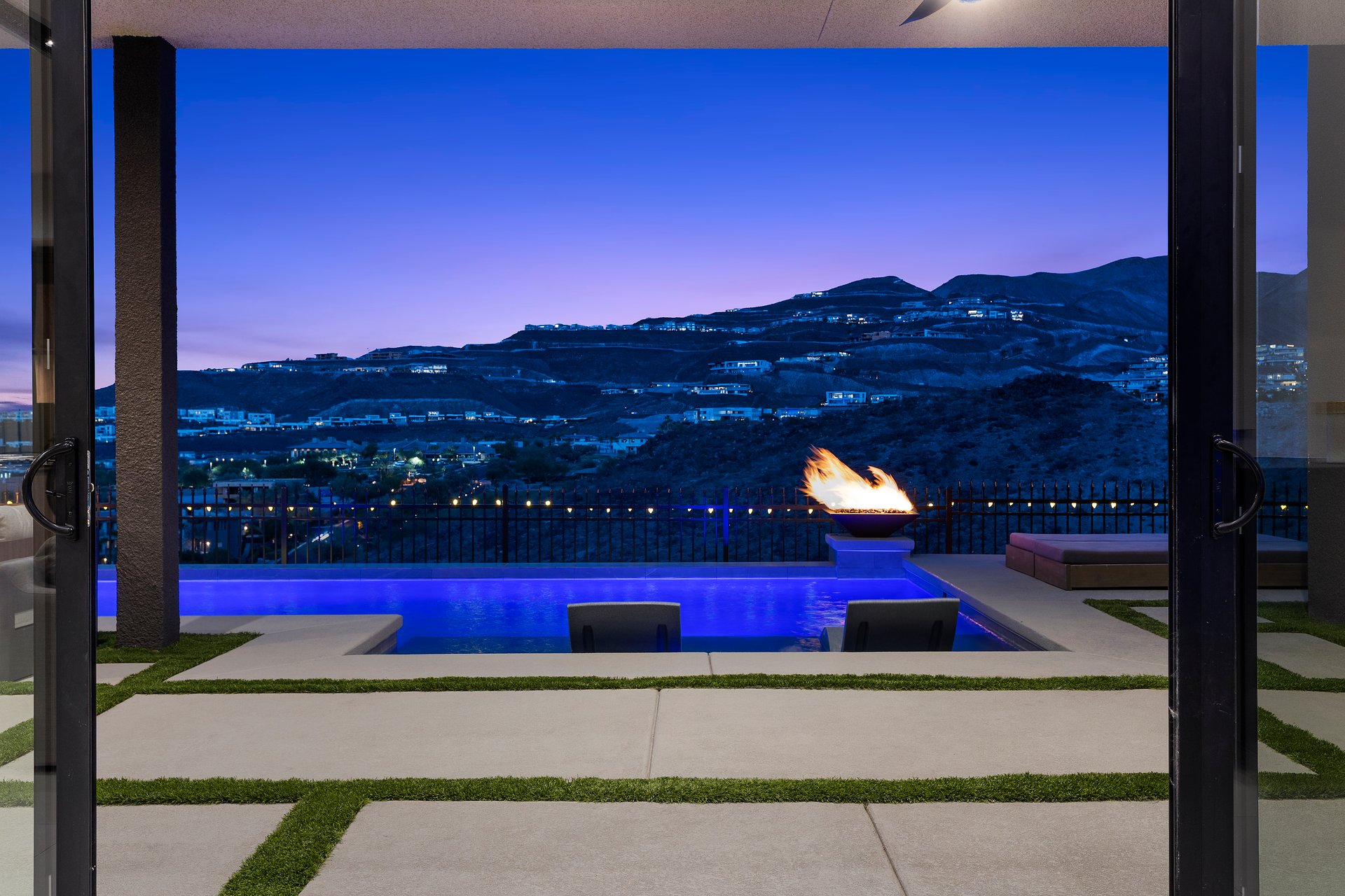 1463 Solitude Ridge Dr