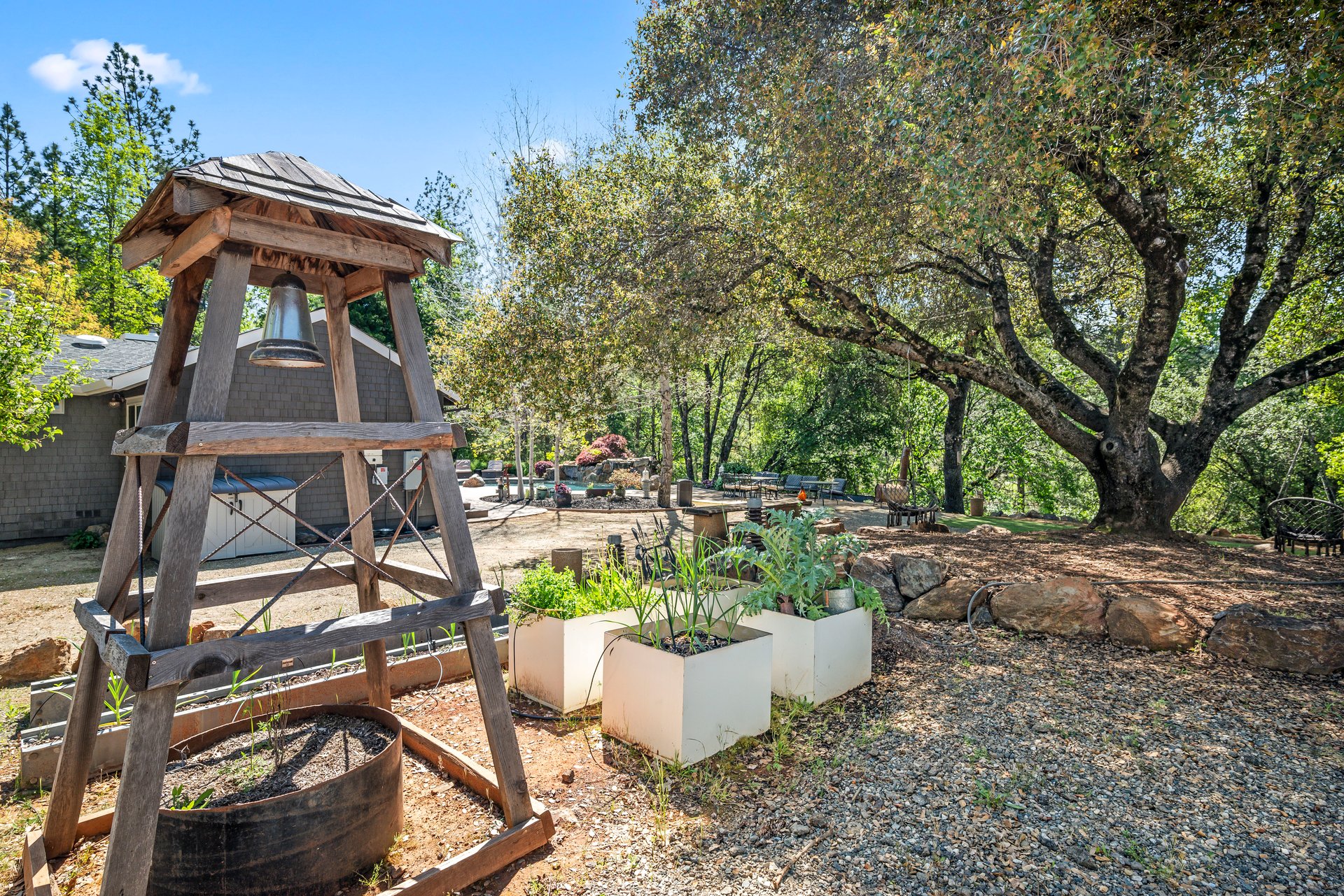 2405 No Walk Rd, Placerville