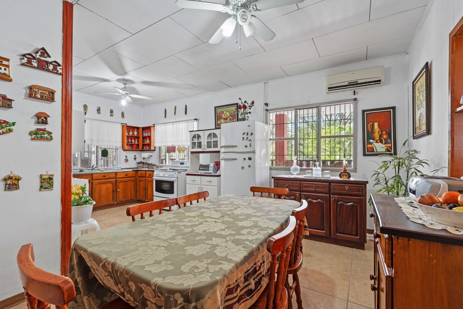 Hacienda Ruiseg | A Stunning Farm and Sprawling Countryside Retreat in Costa Rica