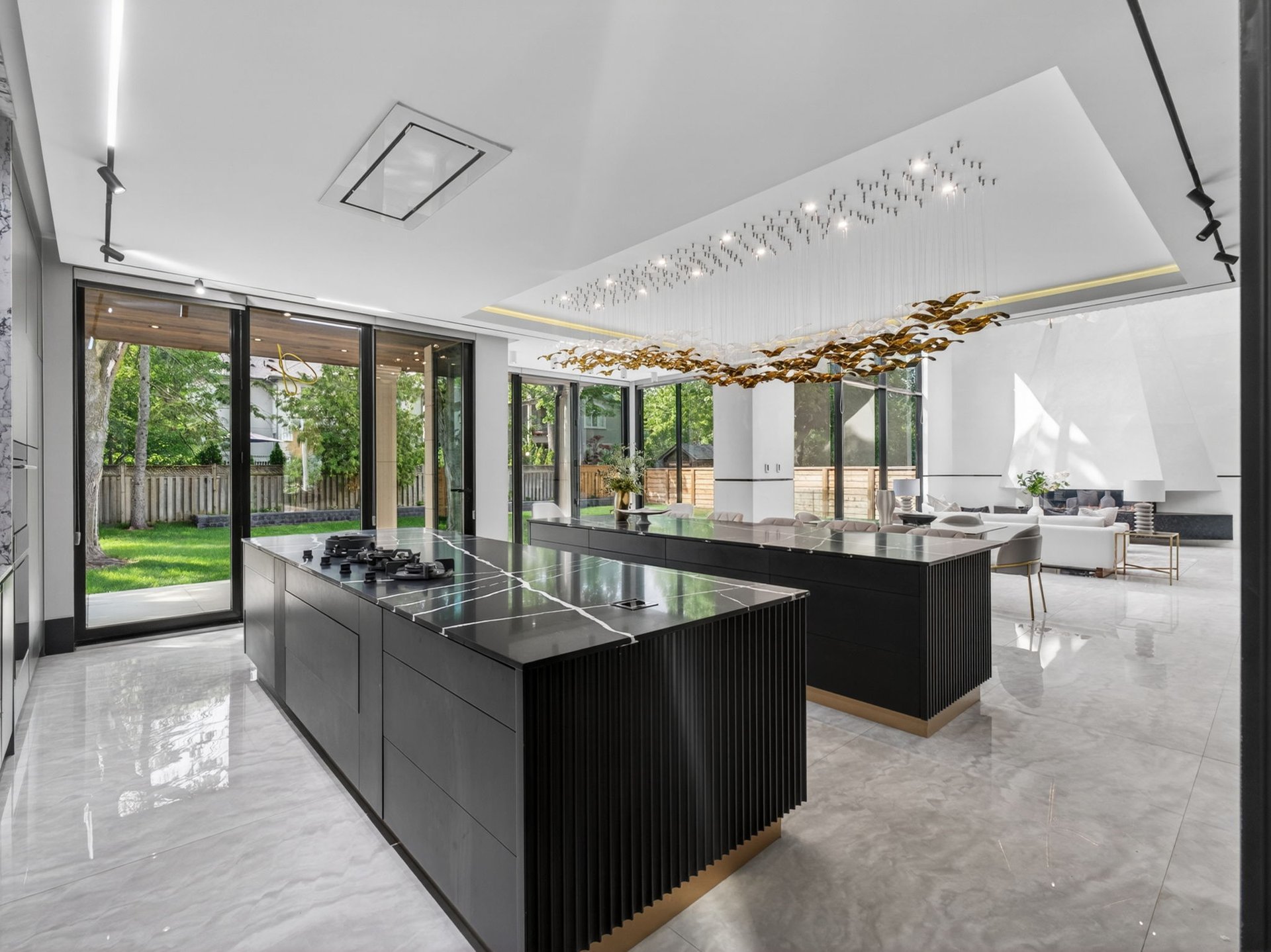 1477 Duncan Road