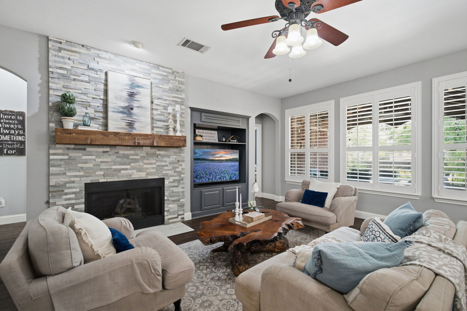 7005 Royal Glen Trail