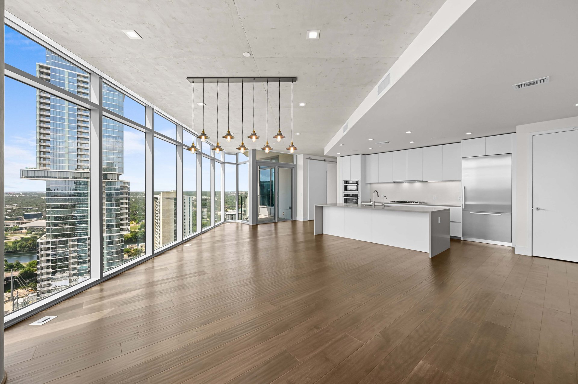 501 West Ave #3201 