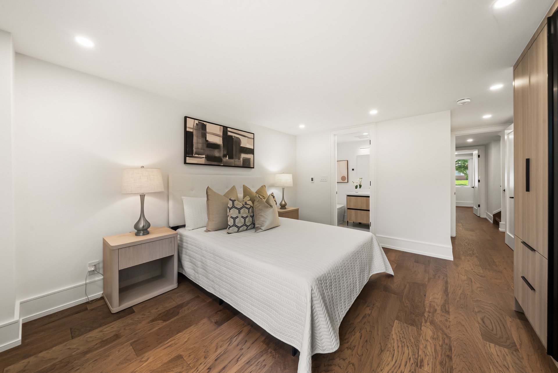 1495 Thetford Crt