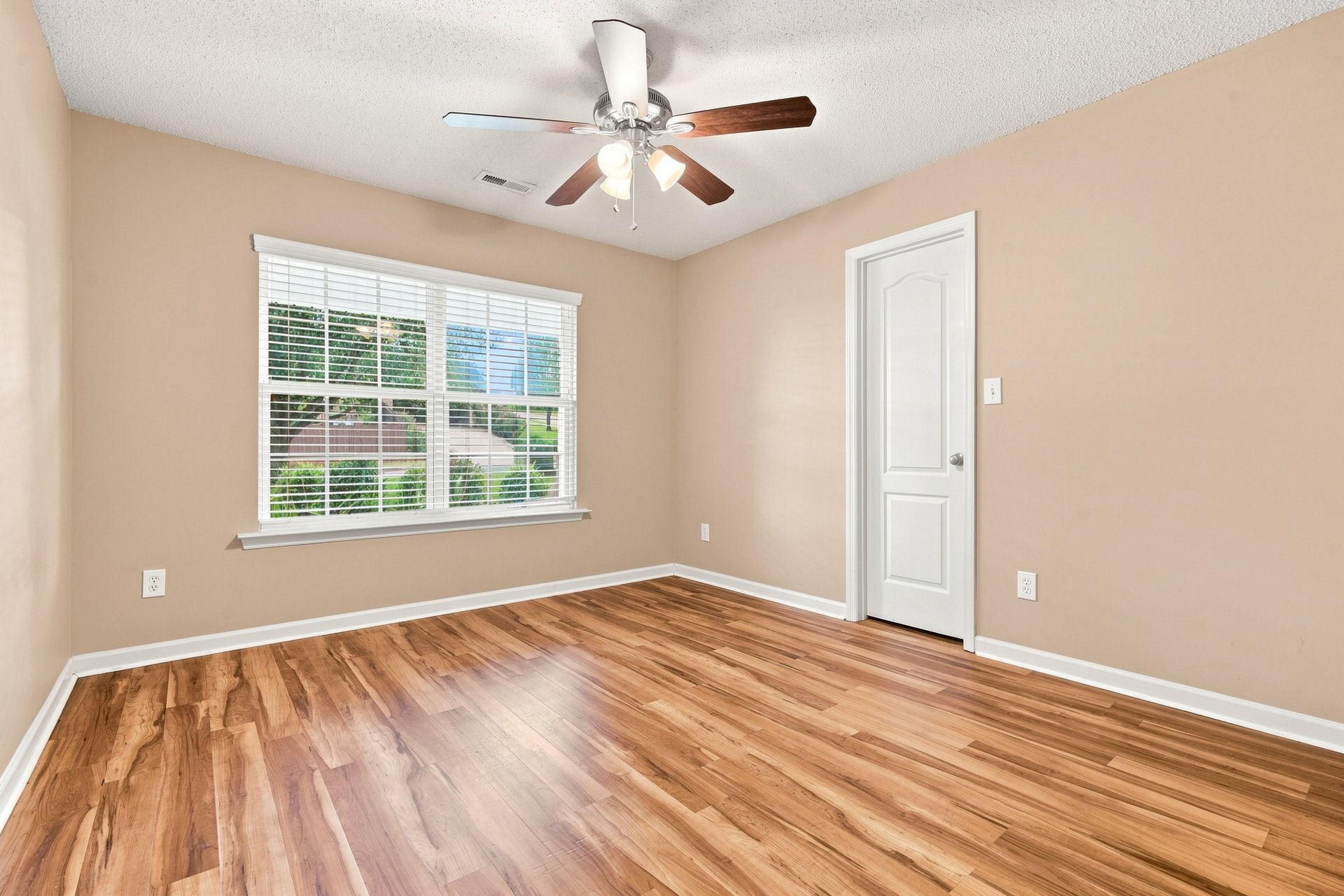 Beautiful 3-Bedroom Home in Madison City Schools