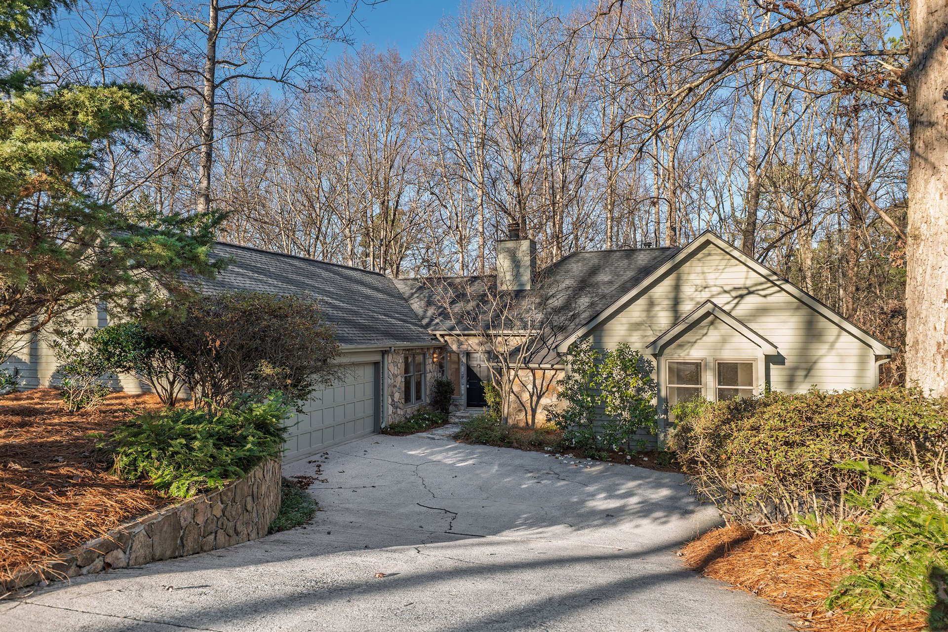 395 Longs Peak Drive