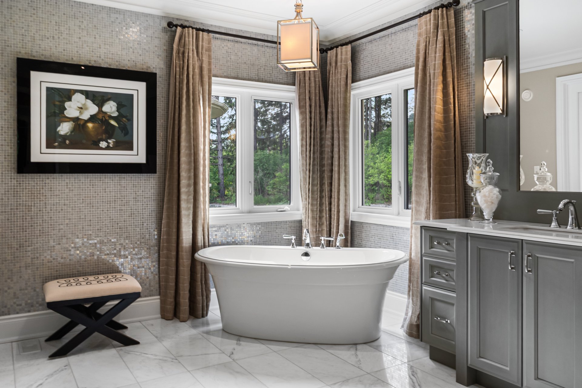 SOLD: Elegant Model Residence