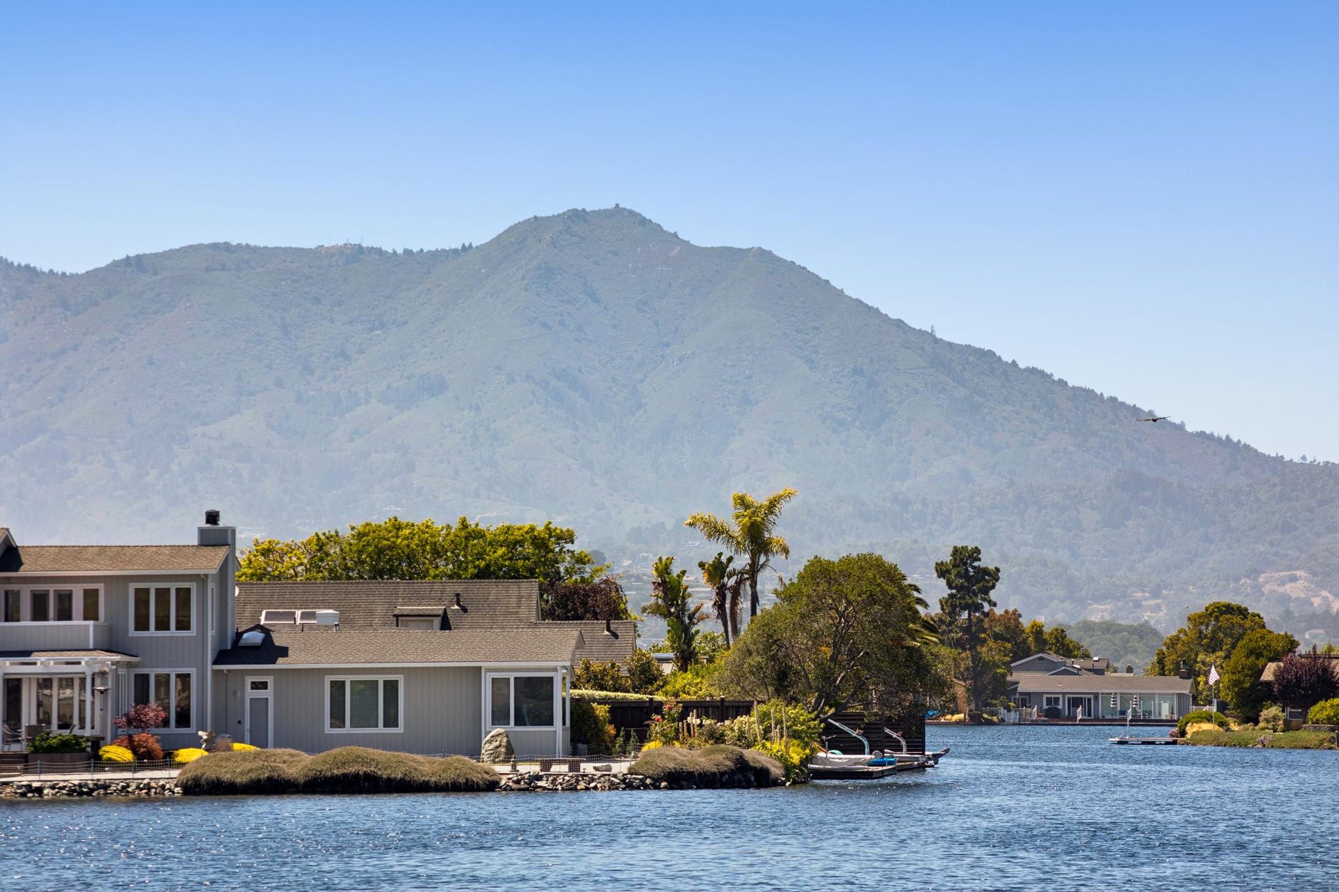 19 Peninsula