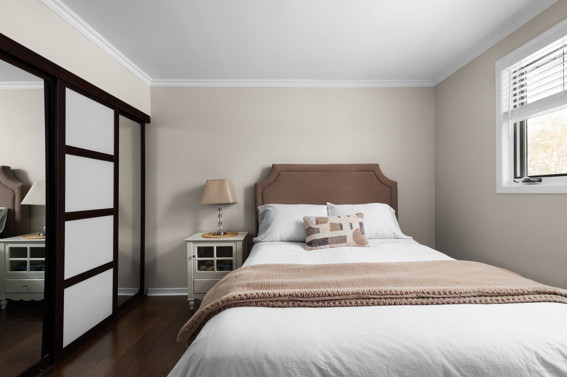 381 Cox Mill Road, Barrie