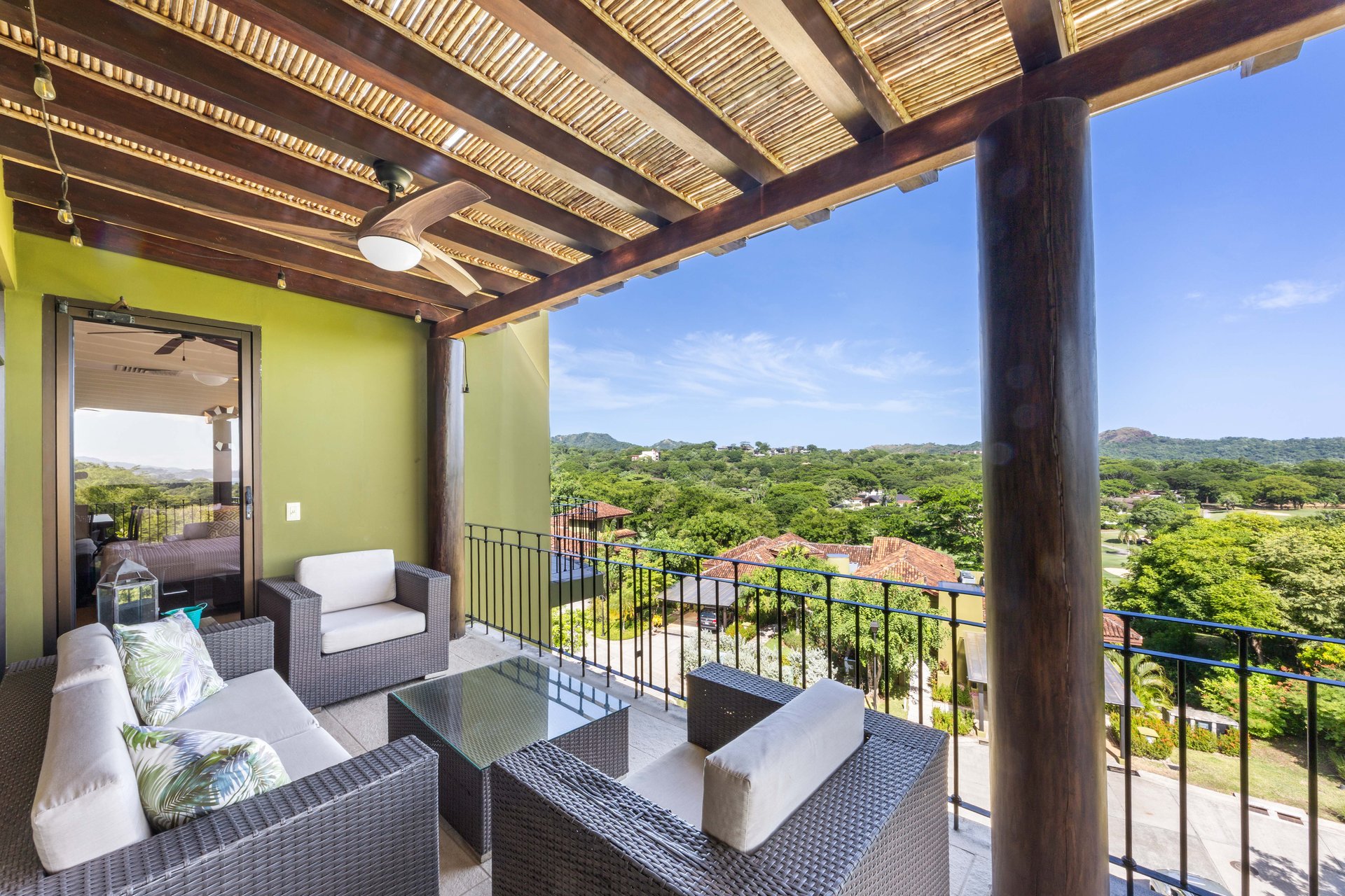 Carao T1-5 | Ocean-View Penthouse with Loft in Reserva Conchal