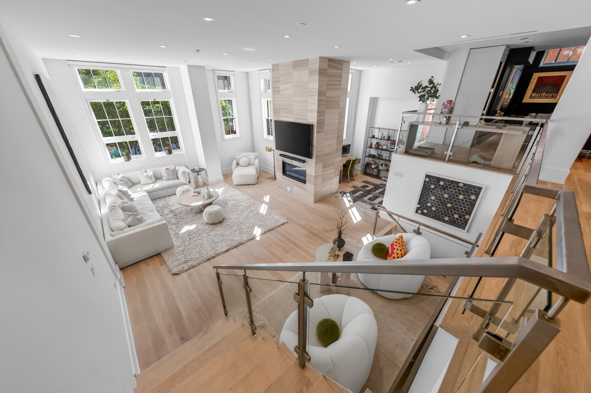 Ultra-Exclusive Yorkville Address
