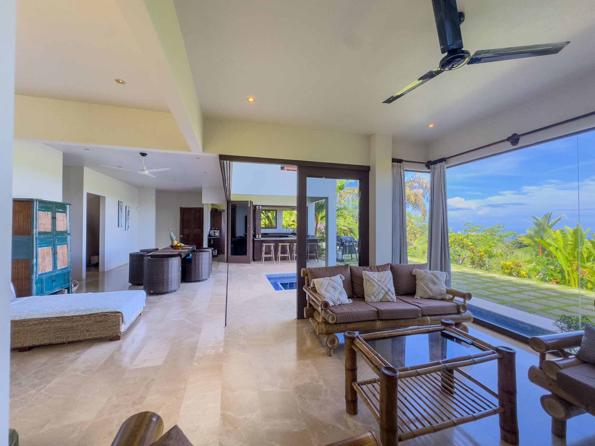 Stylish 4 bedroom home in the popular Dominicalito community, 7 minutes to the beach