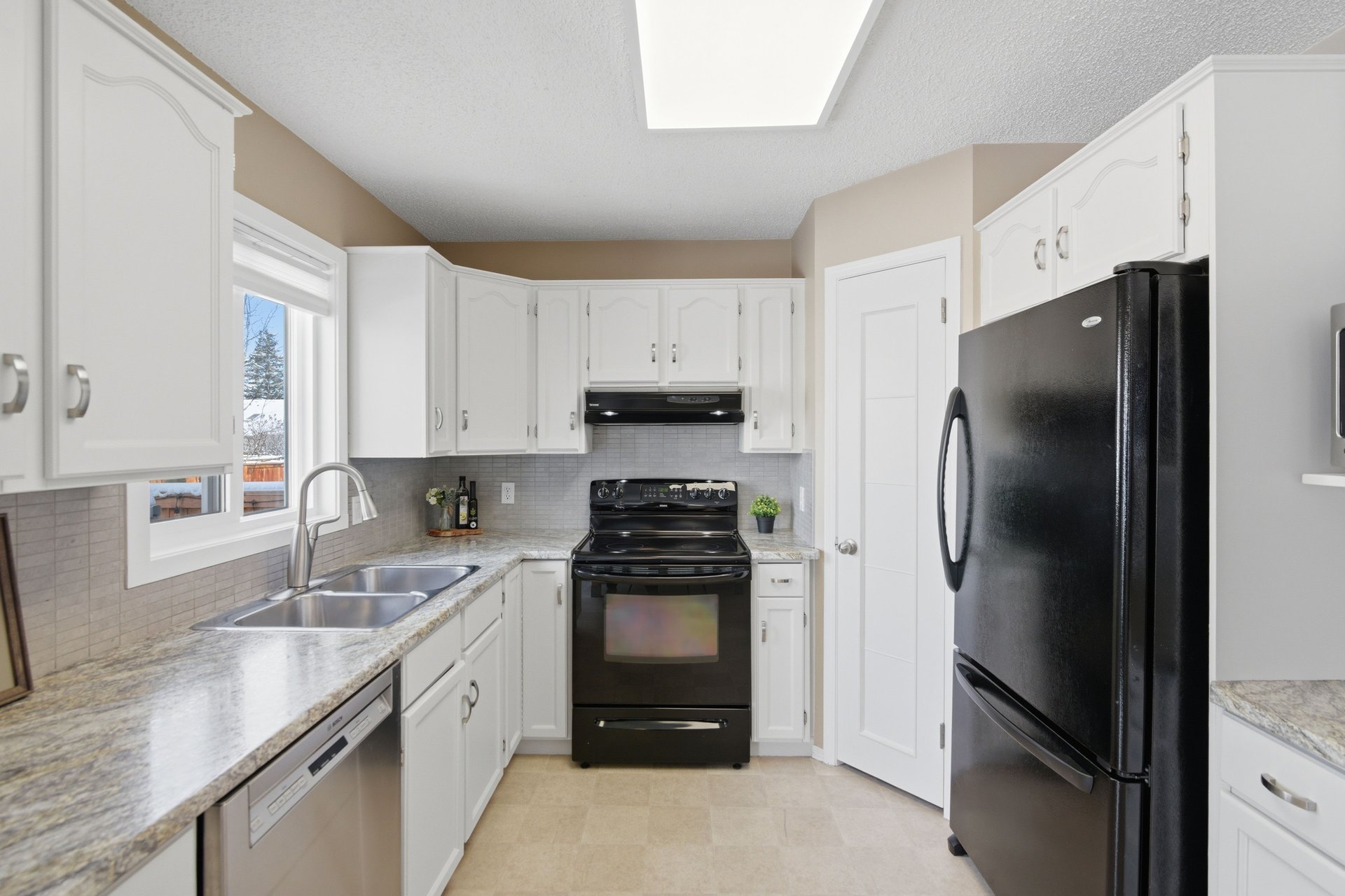 88 Sunmeadows Road SE