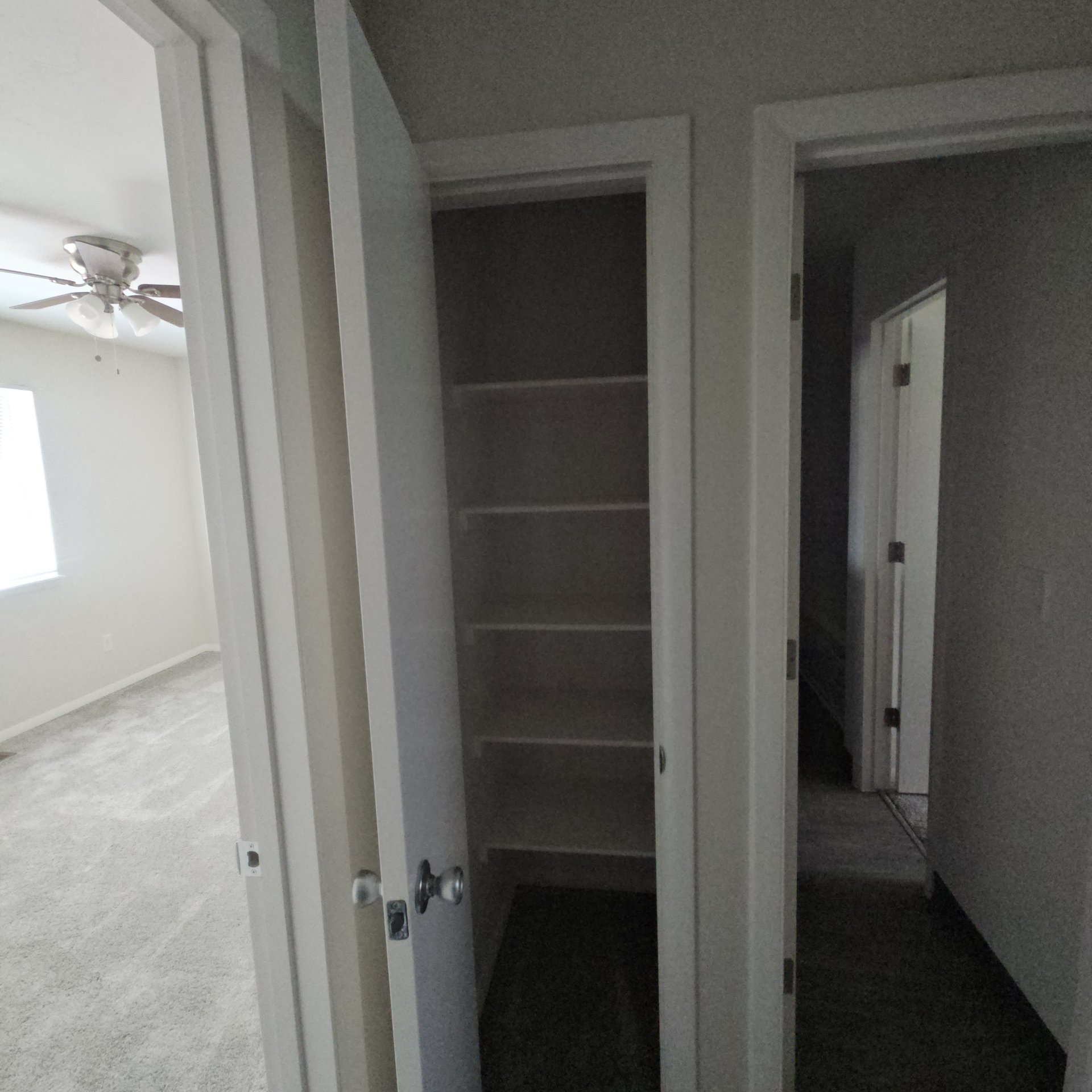 2 Bed 1.5 Bath Townhome Lakewood