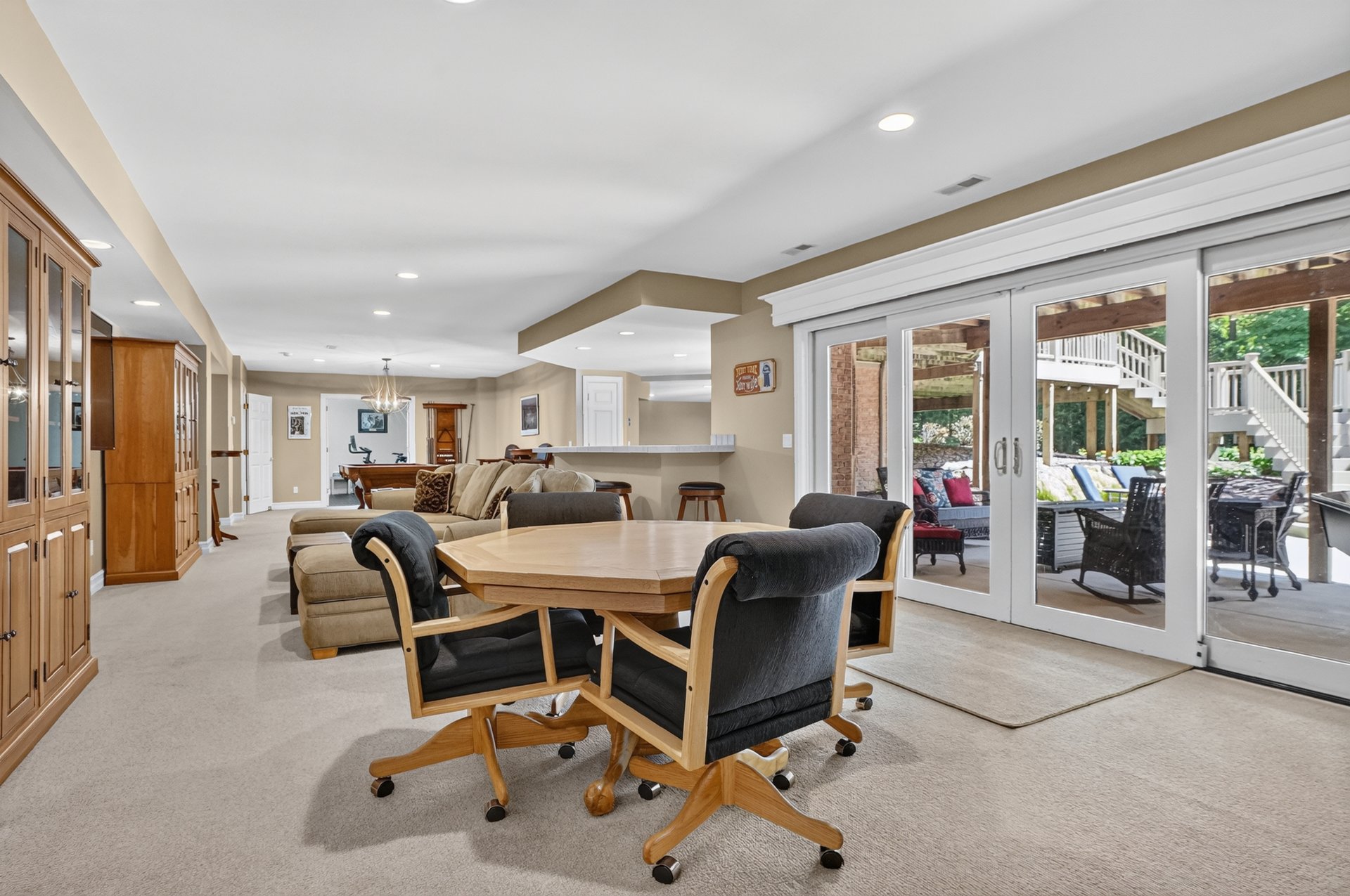 12172 Woodline