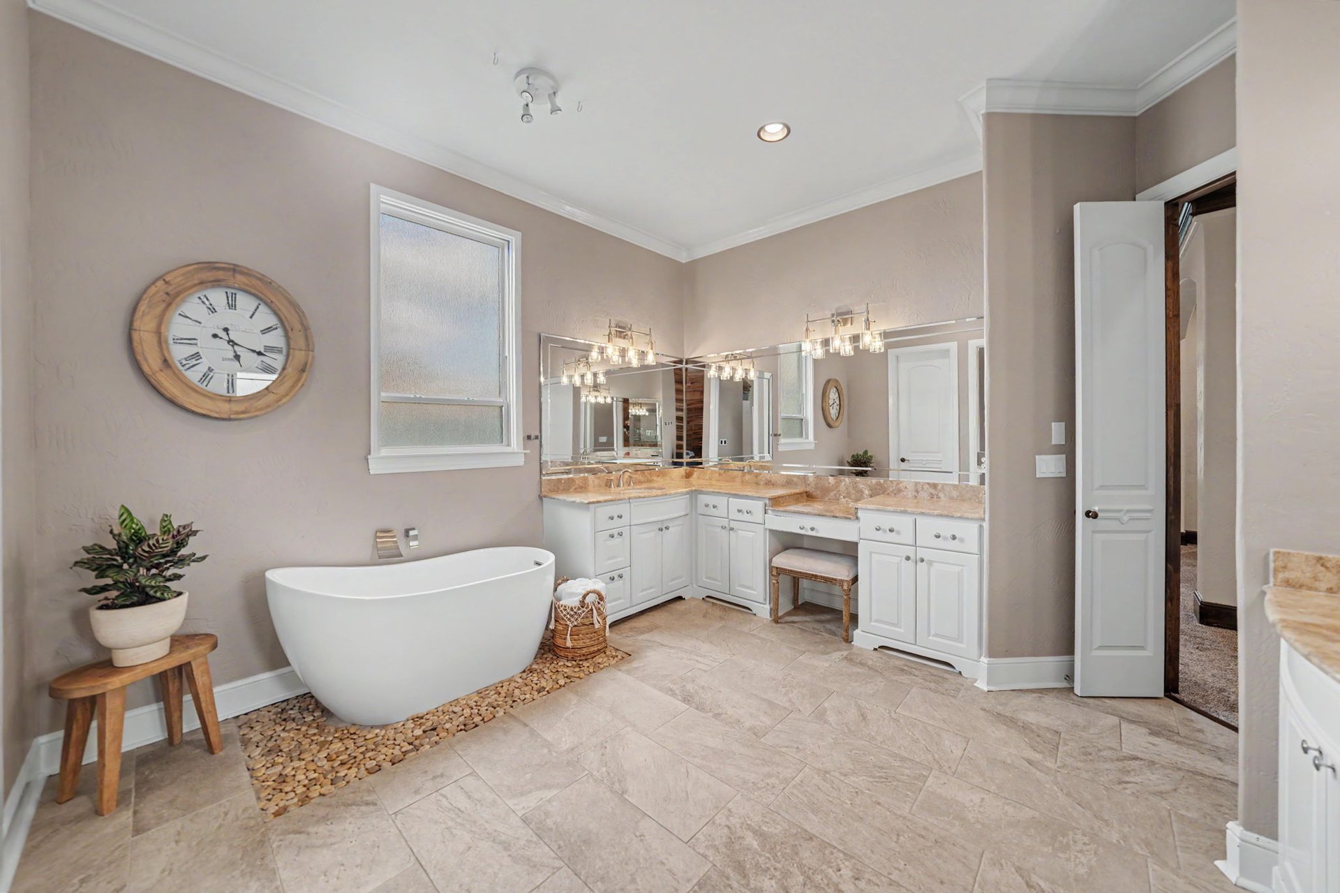 Exclusive Luxury Home in Heath TX by Phil Owens