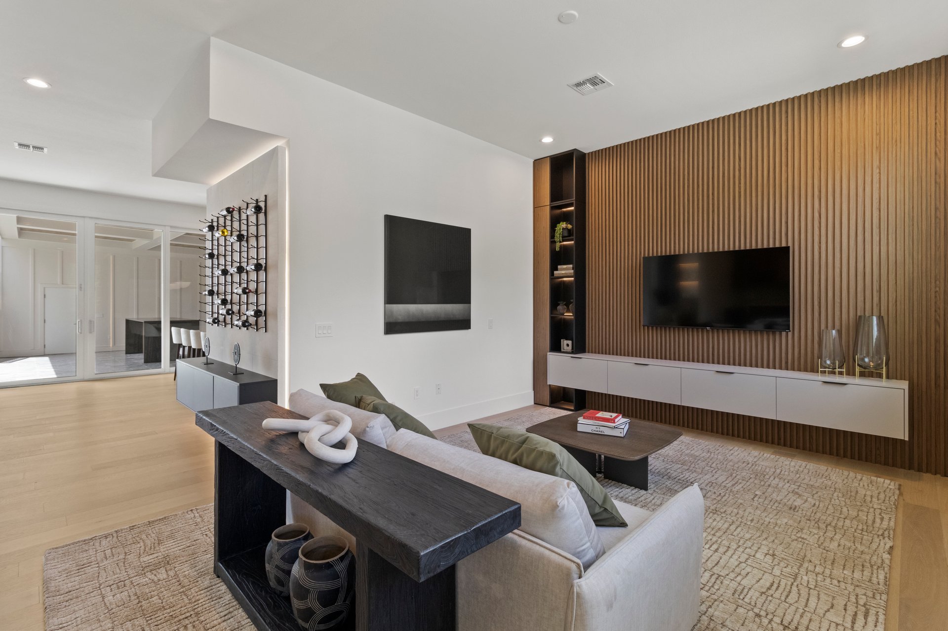 7706 Ficquette Rd- Windermere