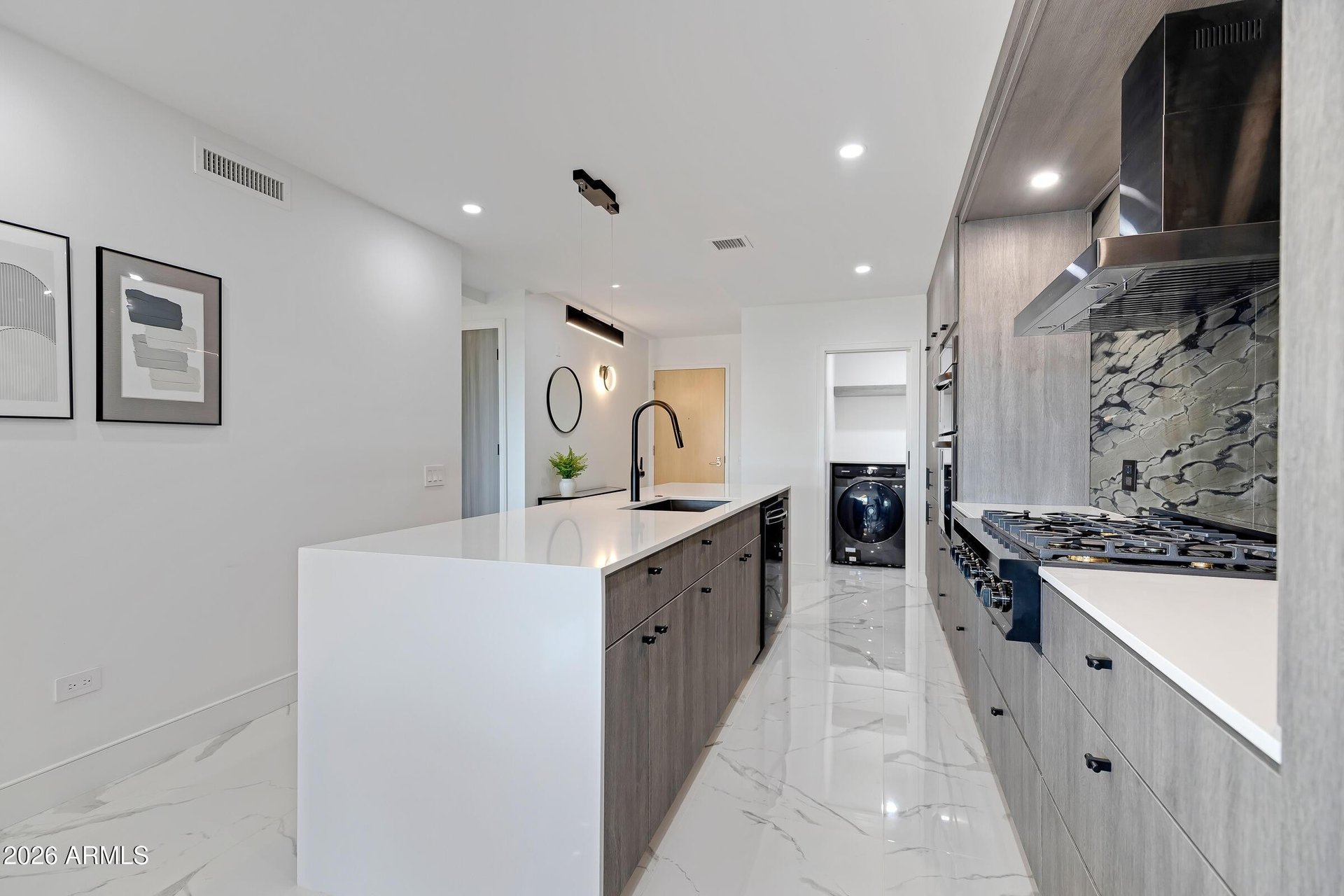 7157 E Rancho Vista Dr, #5002