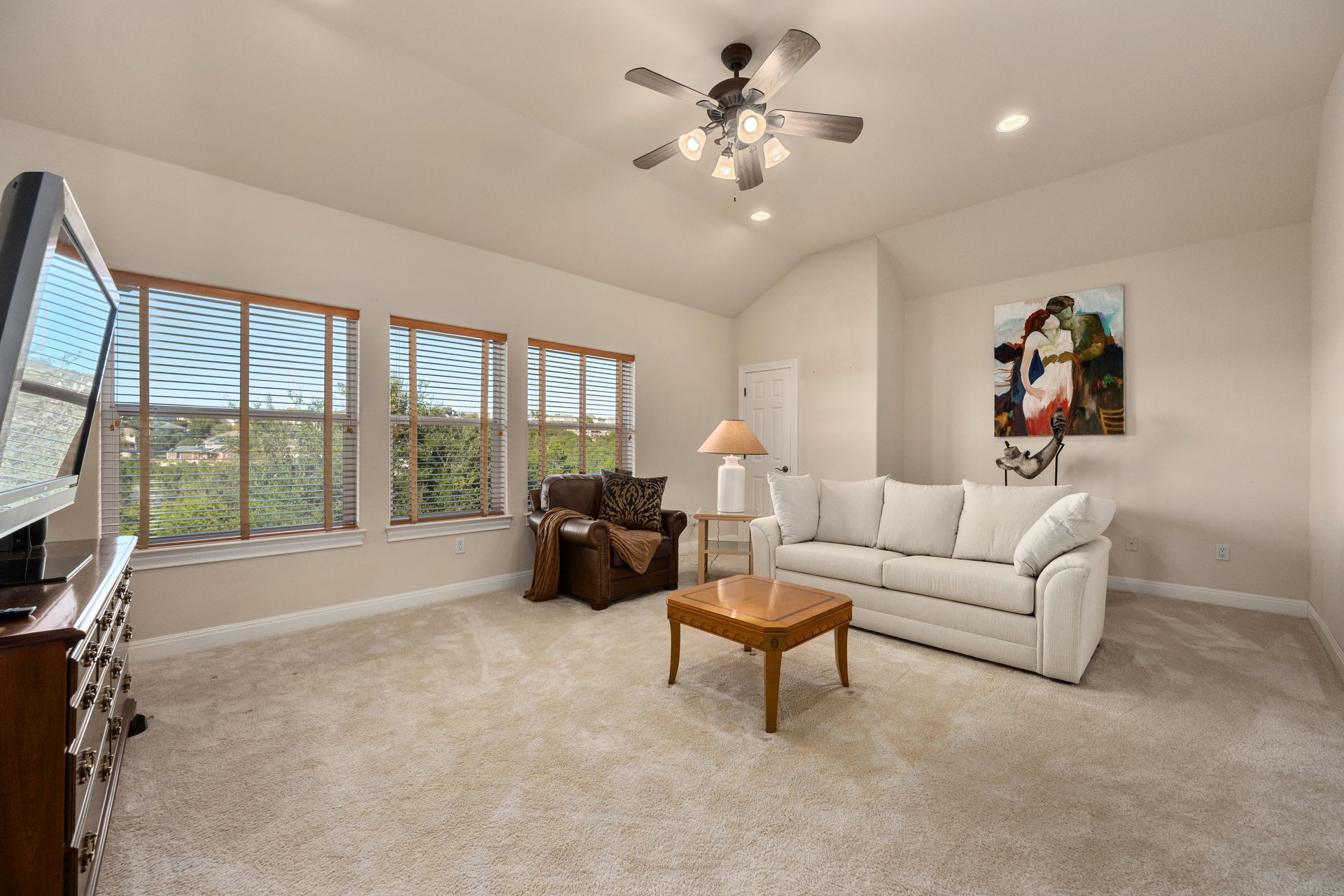 3322 Far View Drive