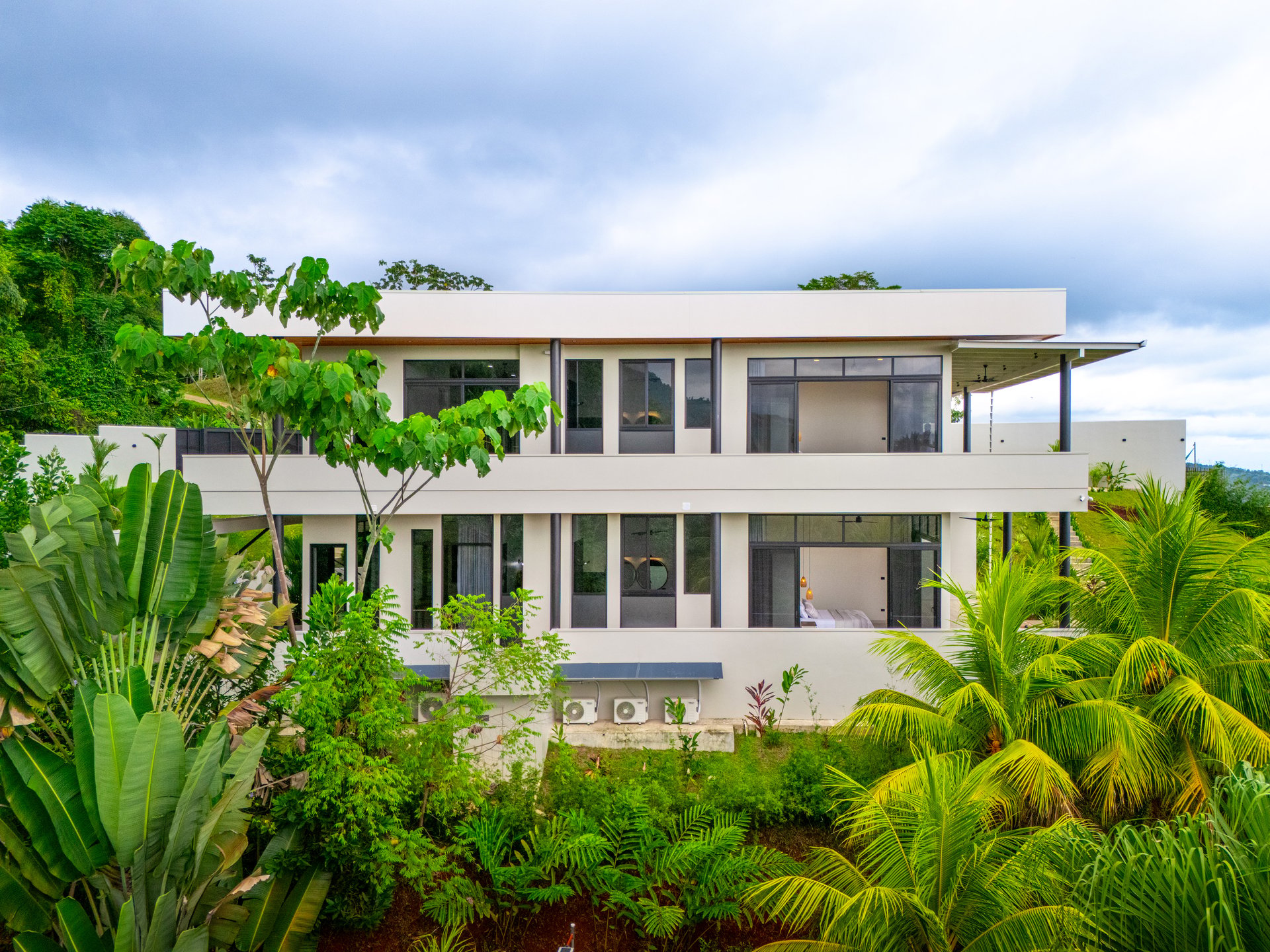 Lion's Gate Sunset Estate