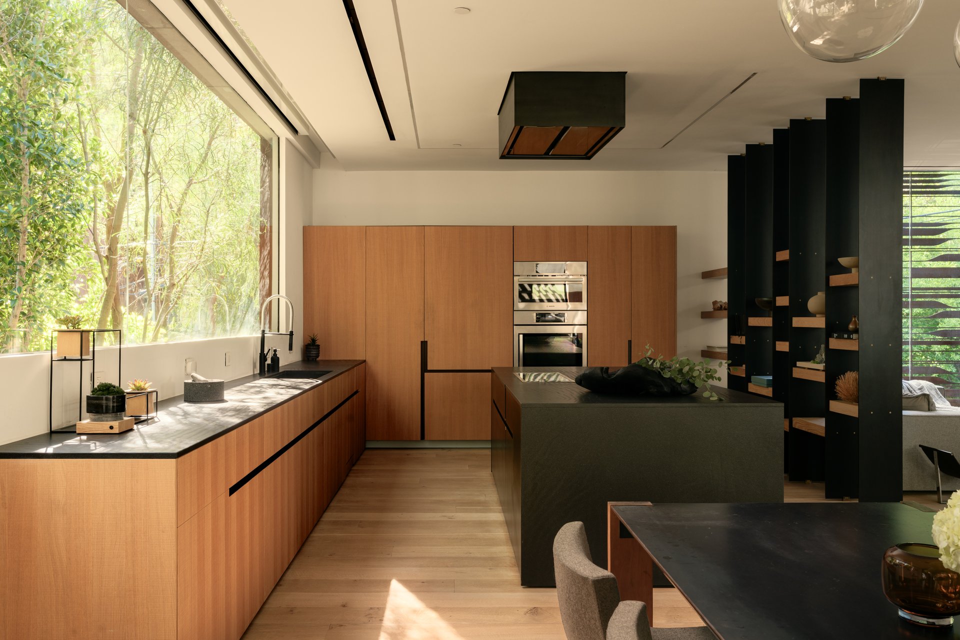 8050 Willow Glen Rd, Hollywood Hills